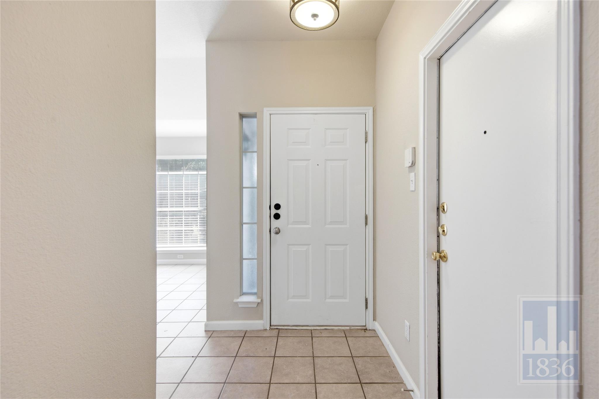 1704 Chinati Mountain Trl Property Photo 4