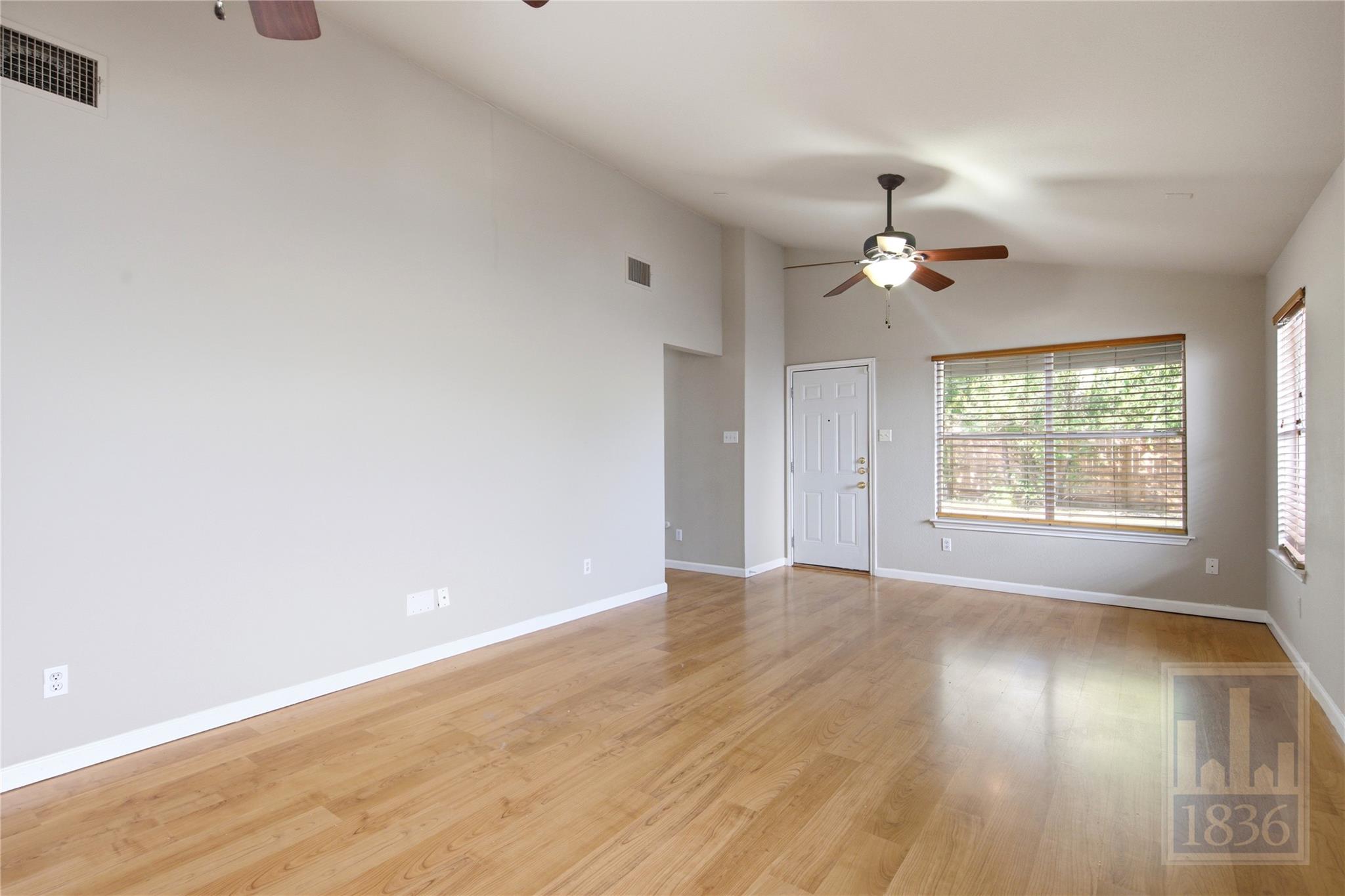 1704 Chinati Mountain Trl Property Photo 7