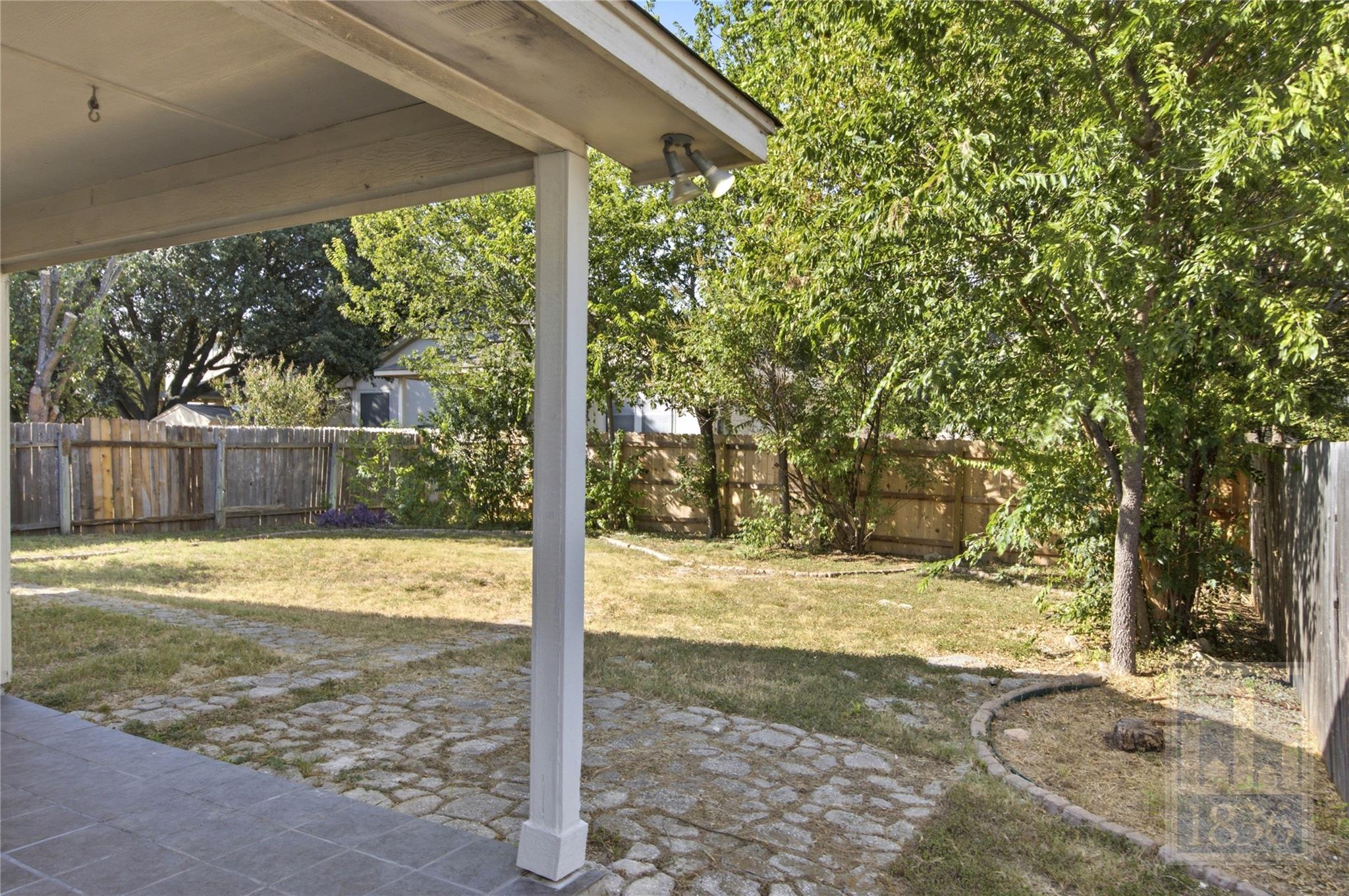 1704 Chinati Mountain Trl Property Photo 20