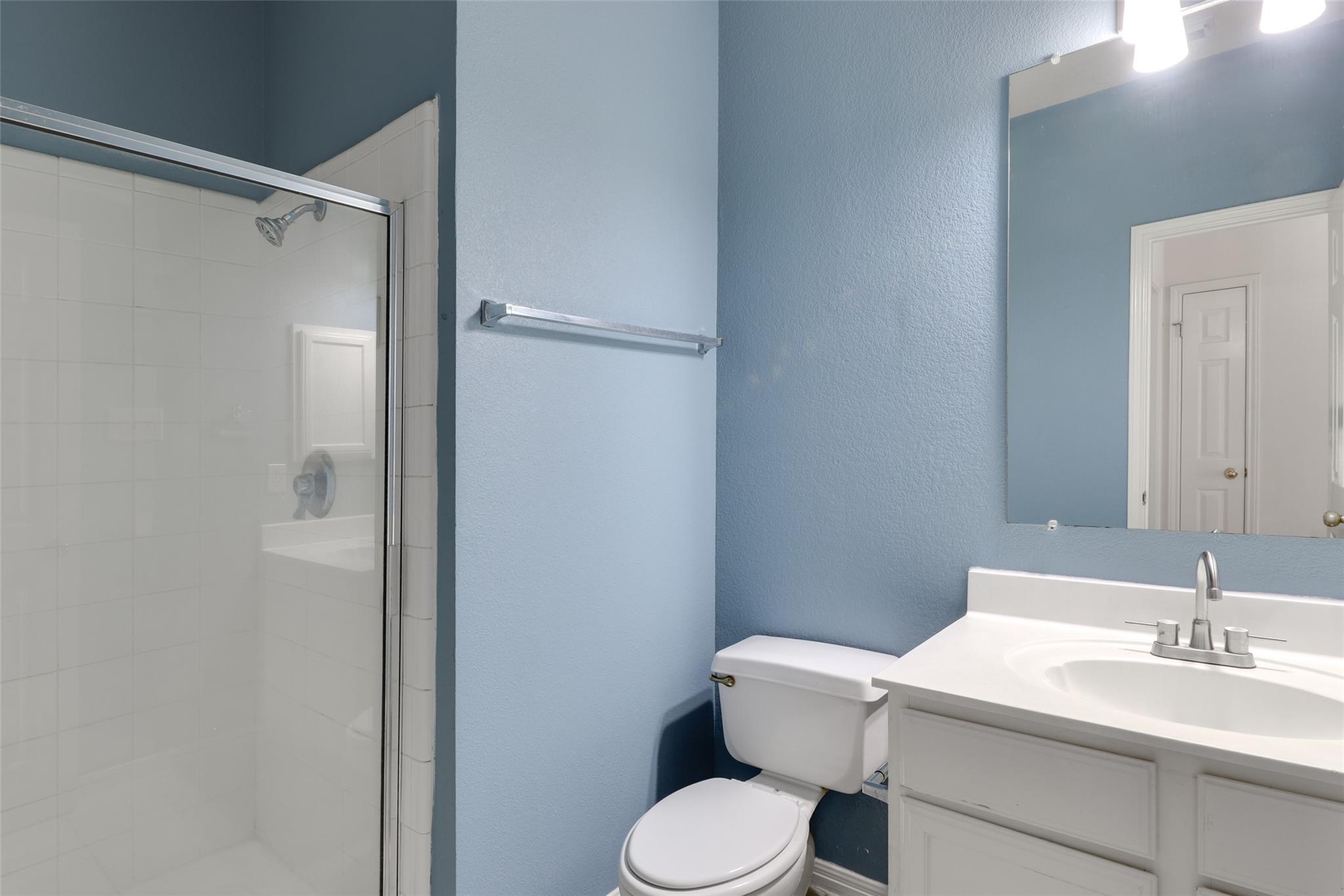 8302 Cambria Dr Property Photo 7