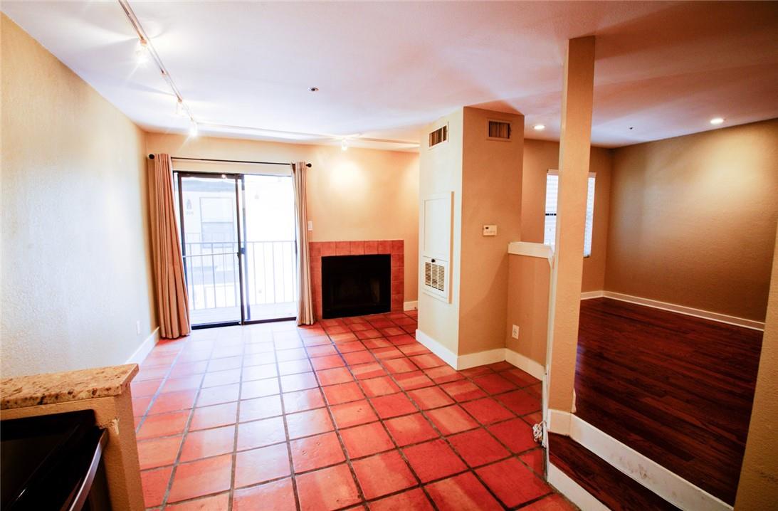 1306 Norwalk Ln #304 Property Photo 6