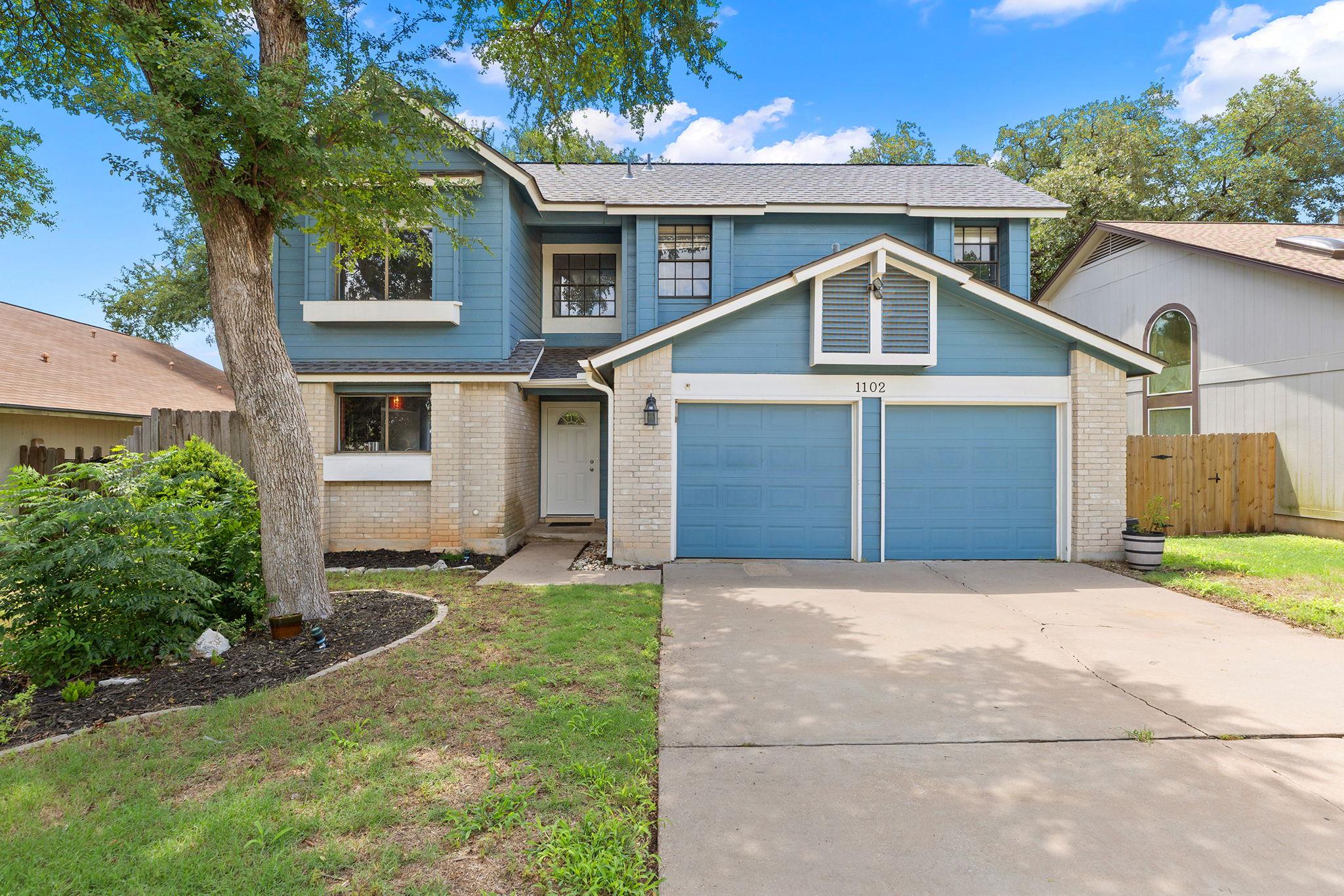 1102 Forest Oaks Path