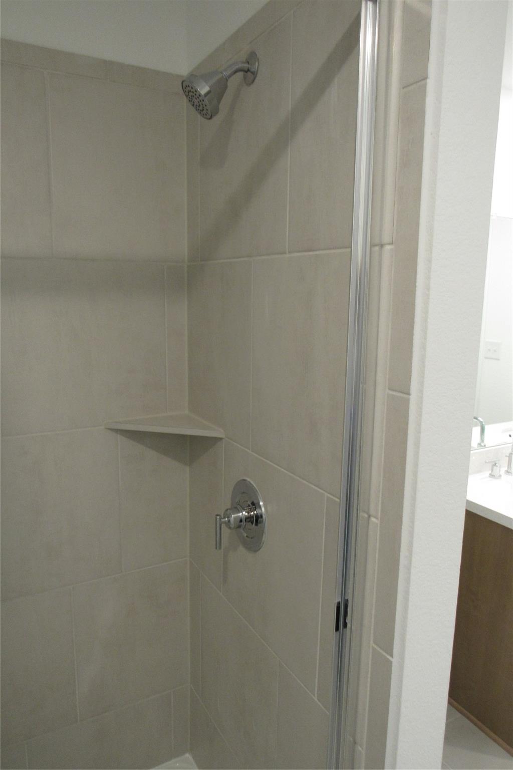 223 Flowers Ave Property Photo 25