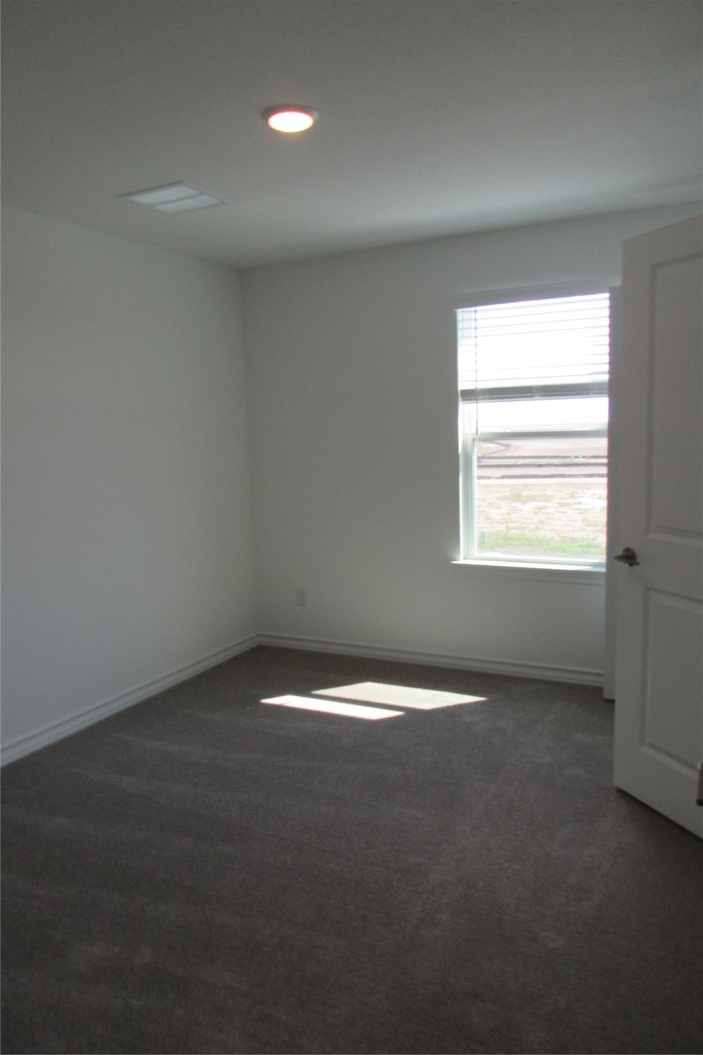 223 Flowers Ave Property Photo 31