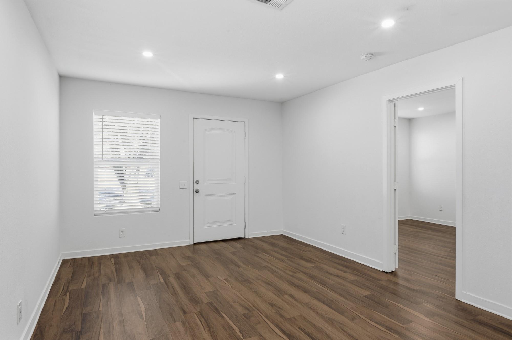 108 Irene St Property Photo 2