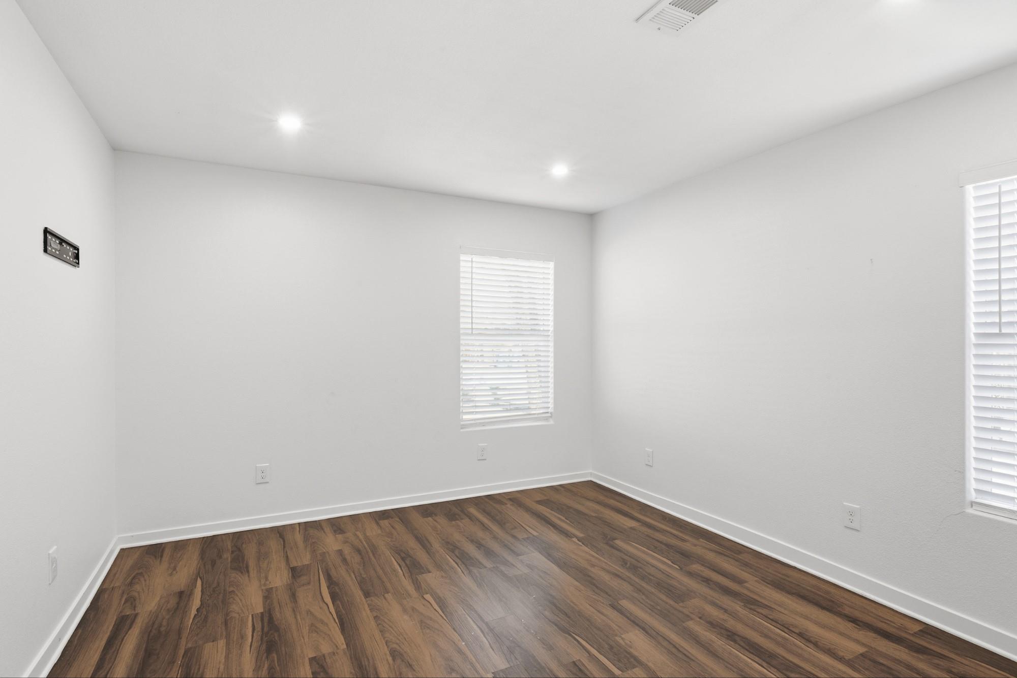 108 Irene St Property Photo 14