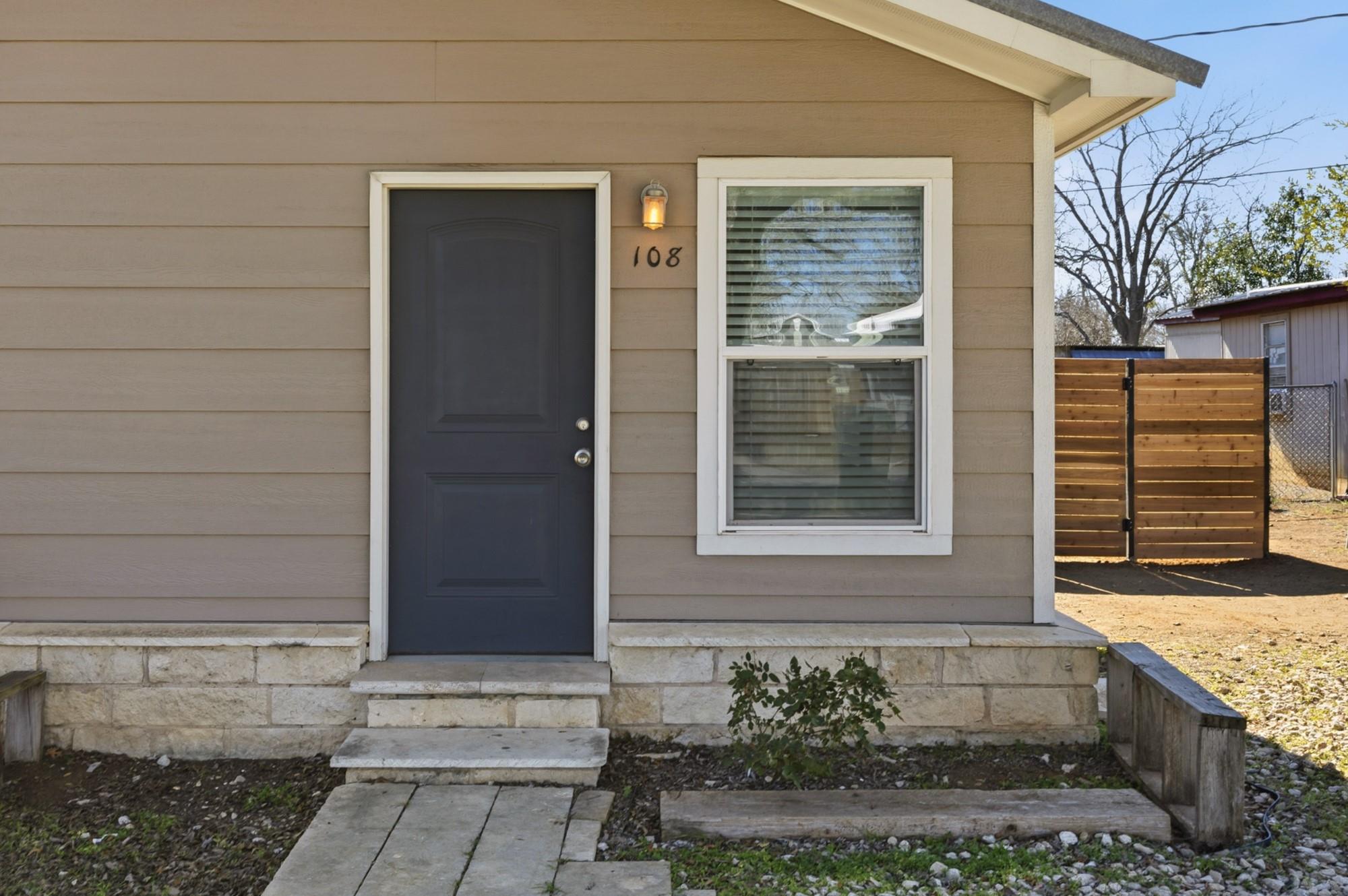 108 Irene St Property Photo 25