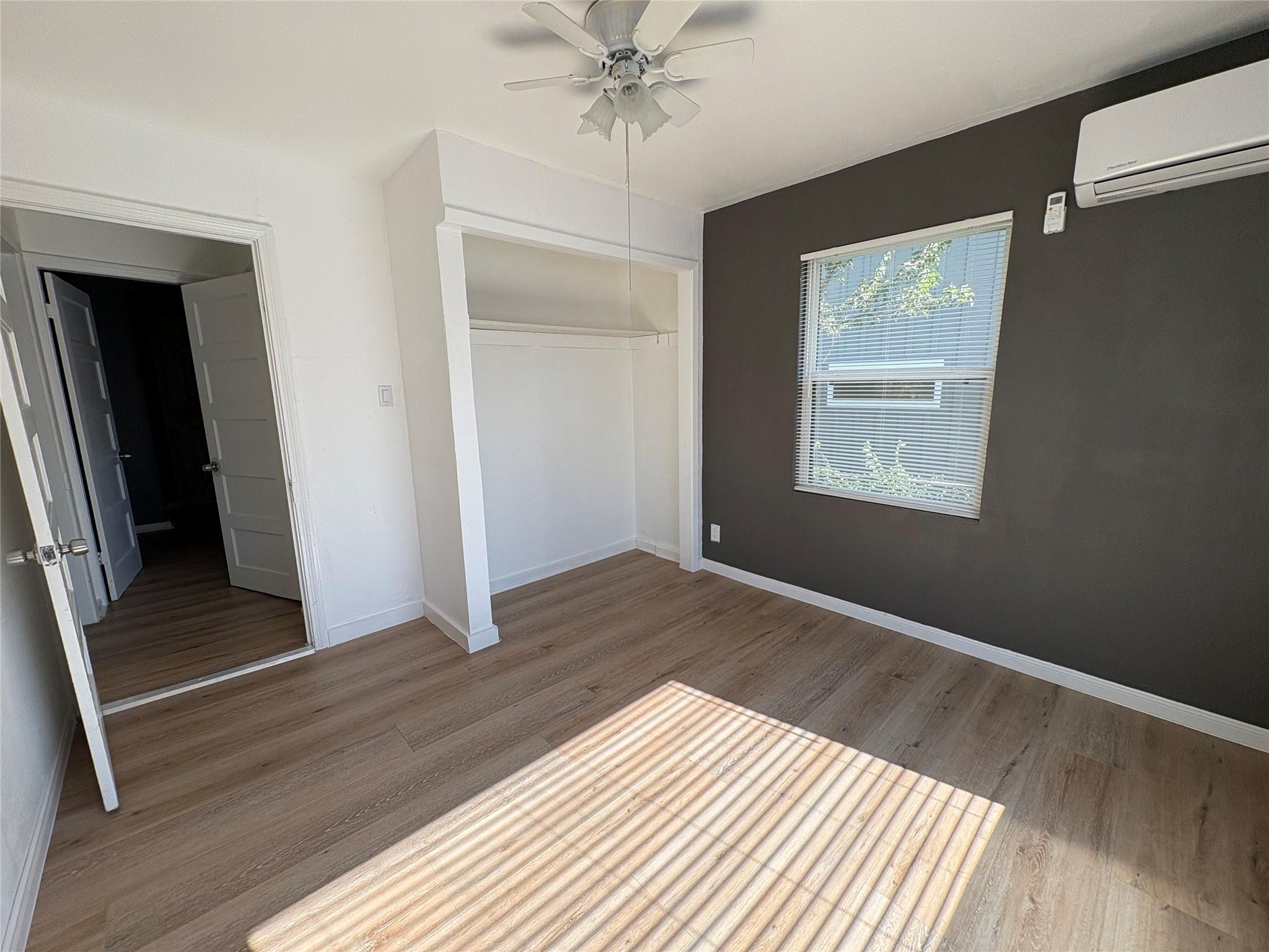 1709 Deloney St Property Photo 8