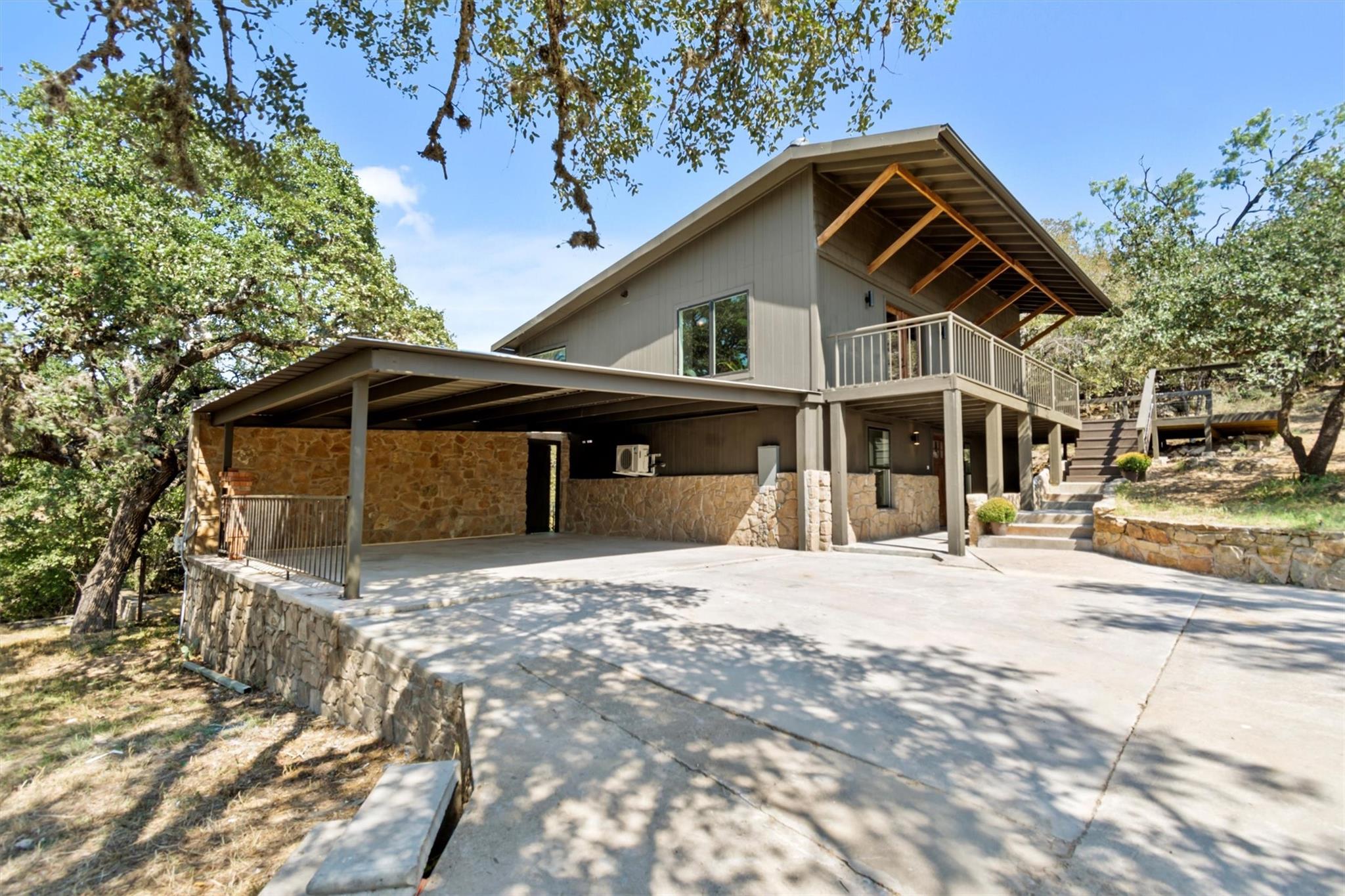 103 Breezeway Dr Property Photo 10