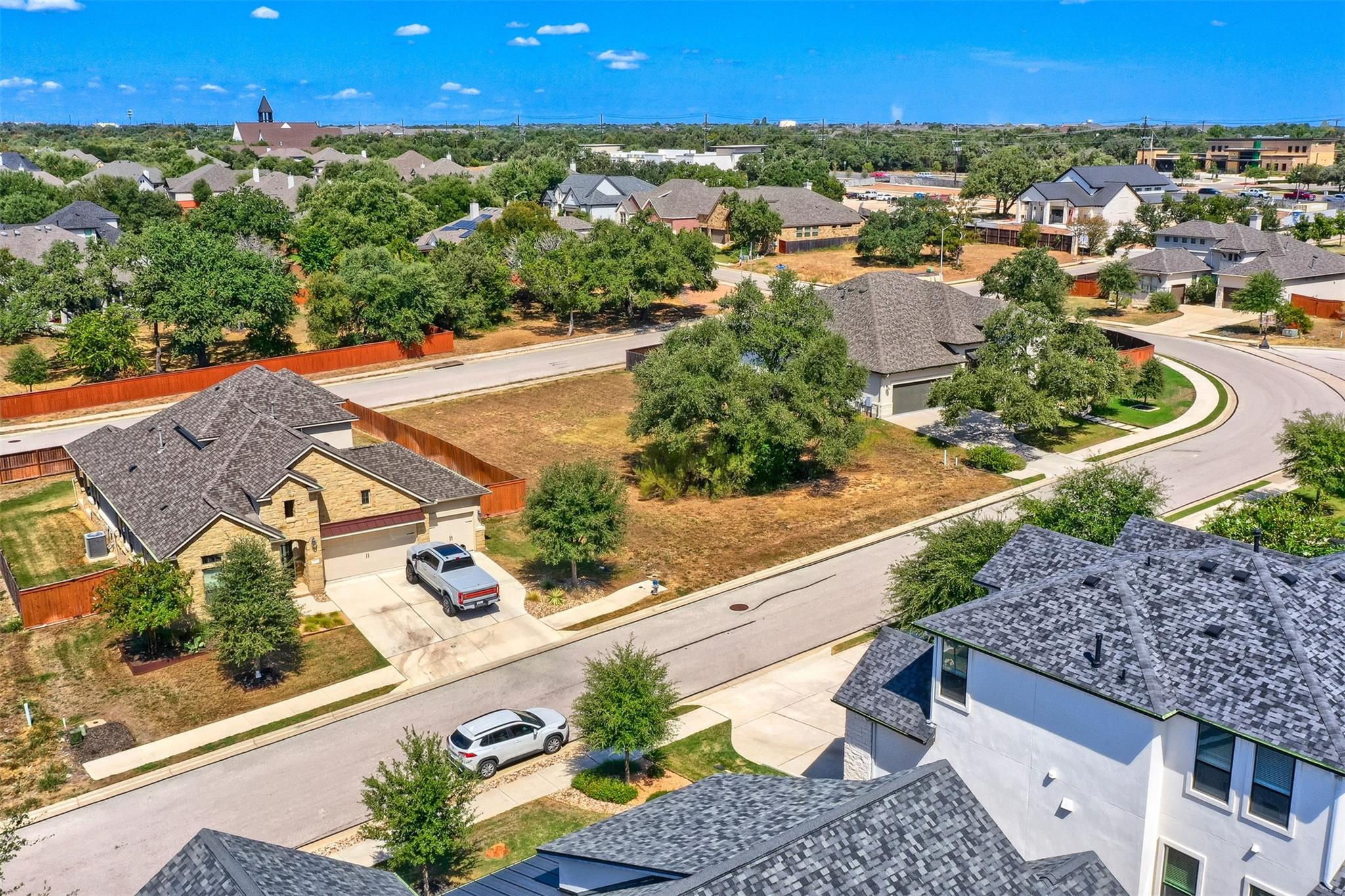 315 Axis Loop Property Photo 4