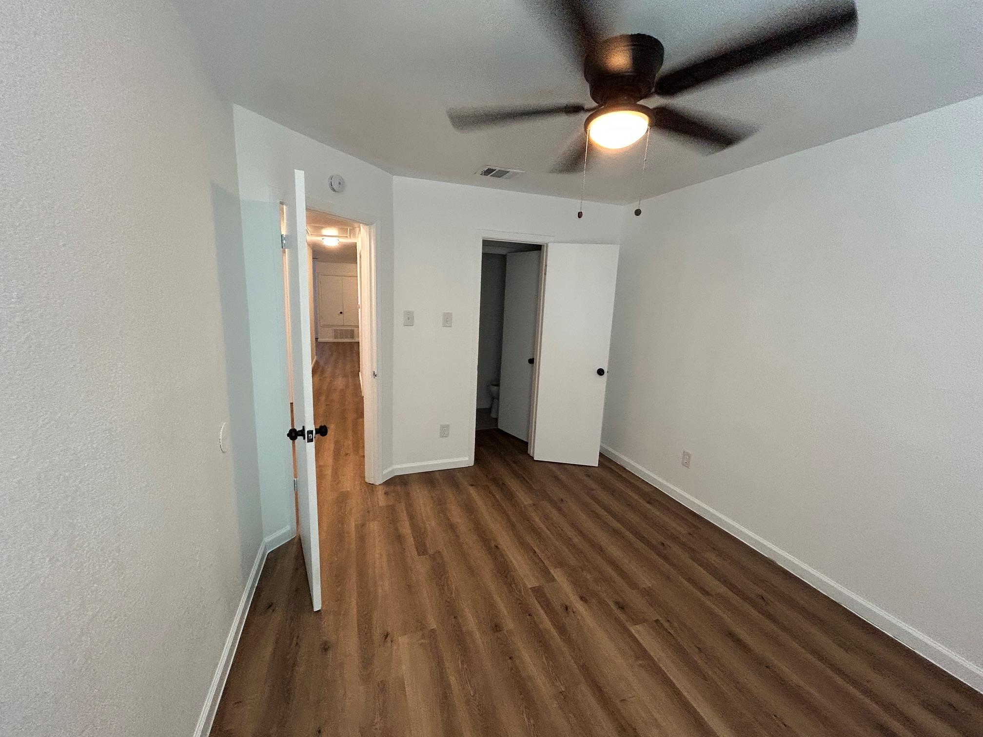 1118 Brookswood Ave None E #b Property Photo 11