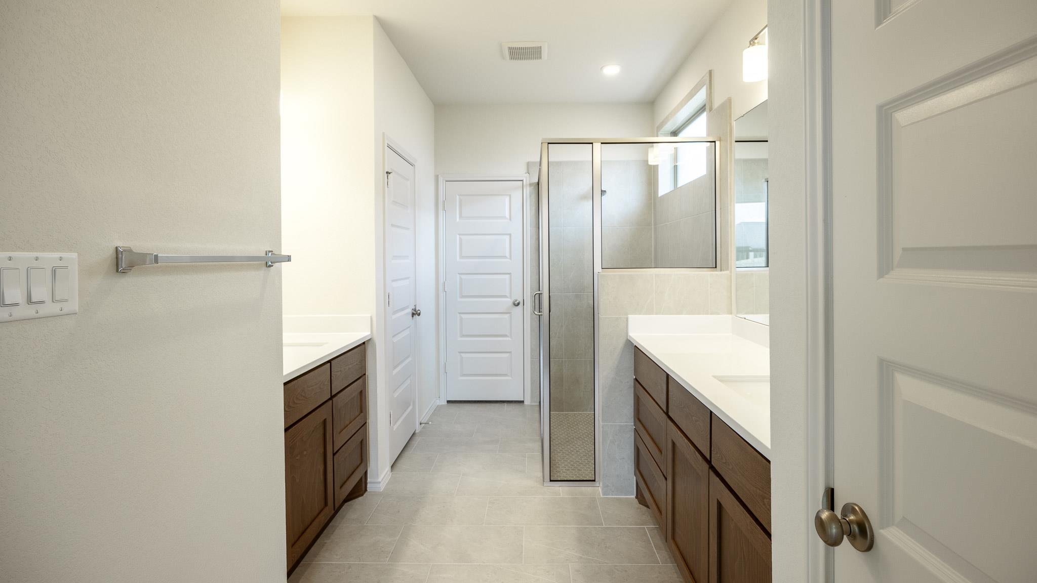 208 Menlo Bnd Property Photo 12