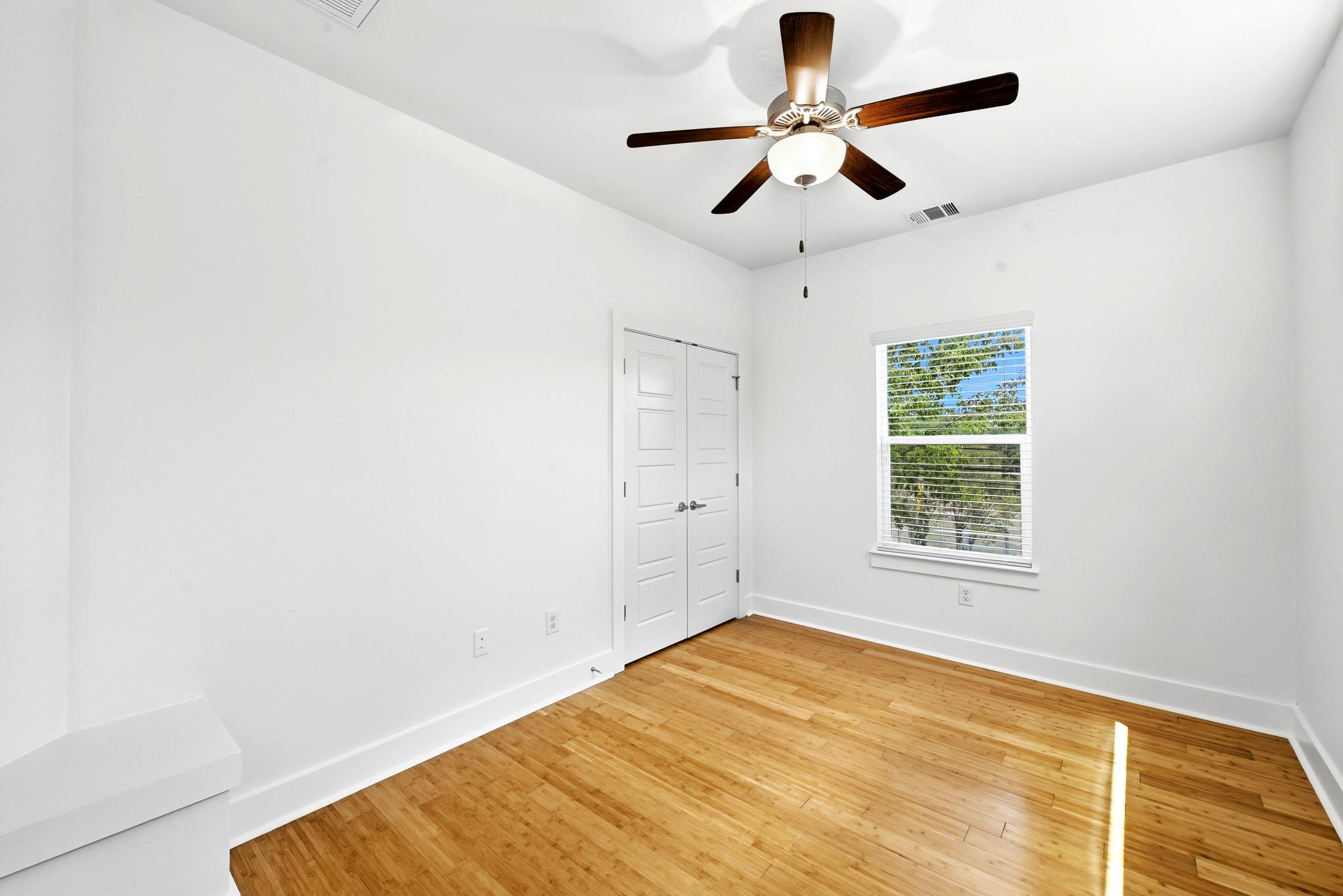 6213 Felix Ave #a Property Photo 19