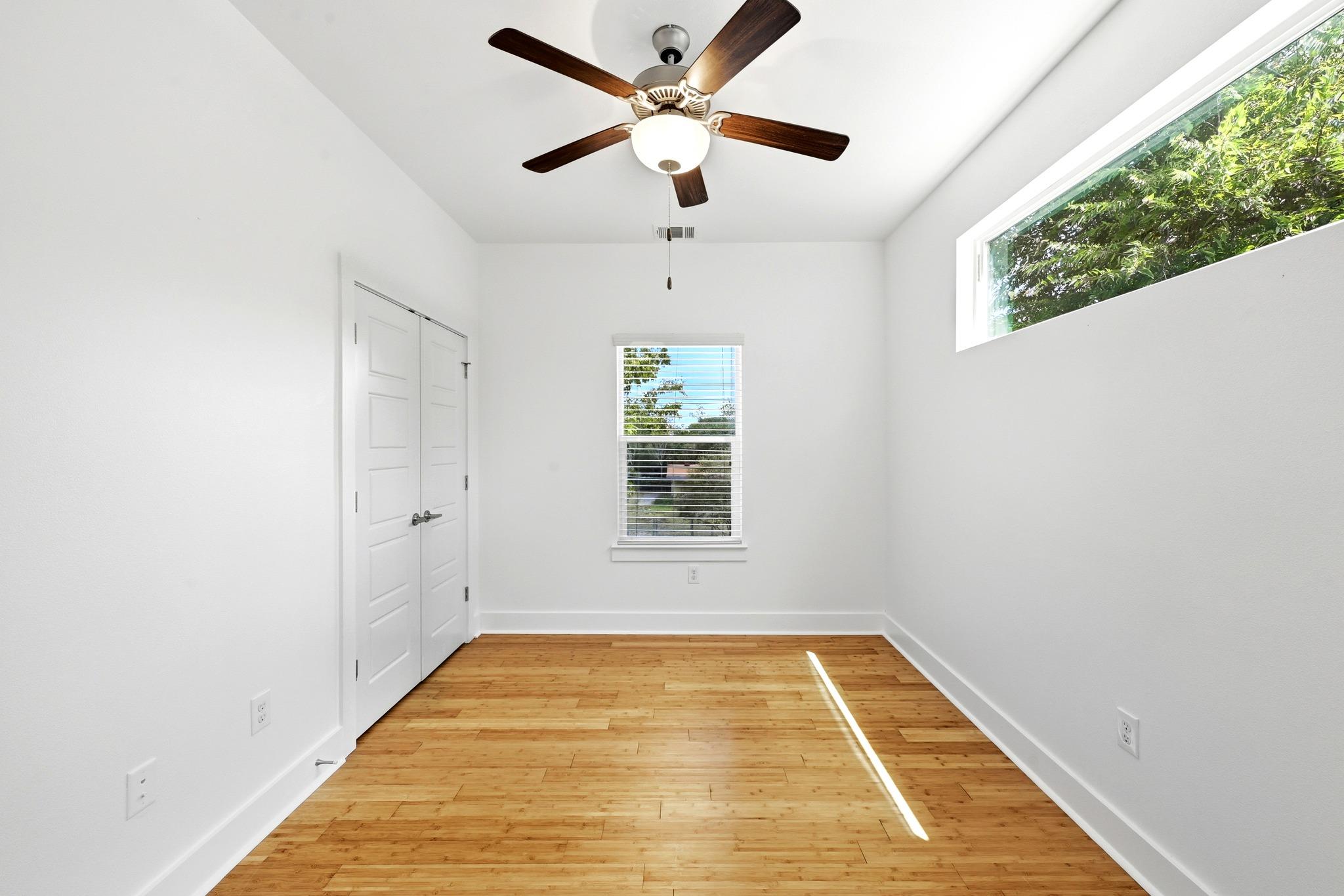 6213 Felix Ave #a Property Photo 20