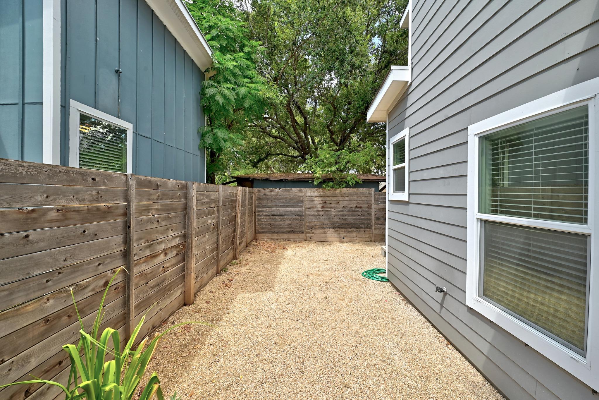 6213 Felix Ave #a Property Photo 25