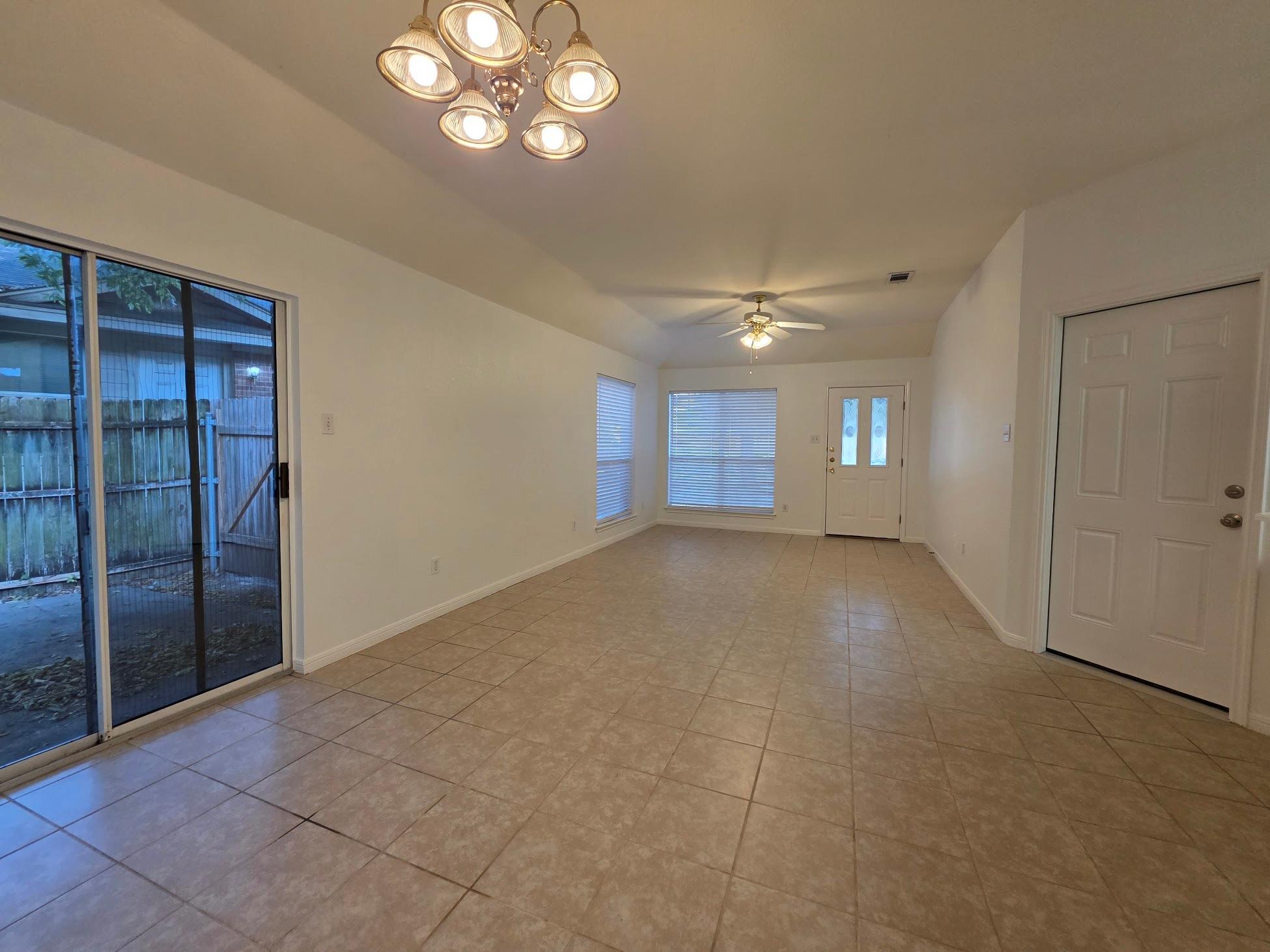 8617 Talyne Chaise Cir #b Property Photo 2