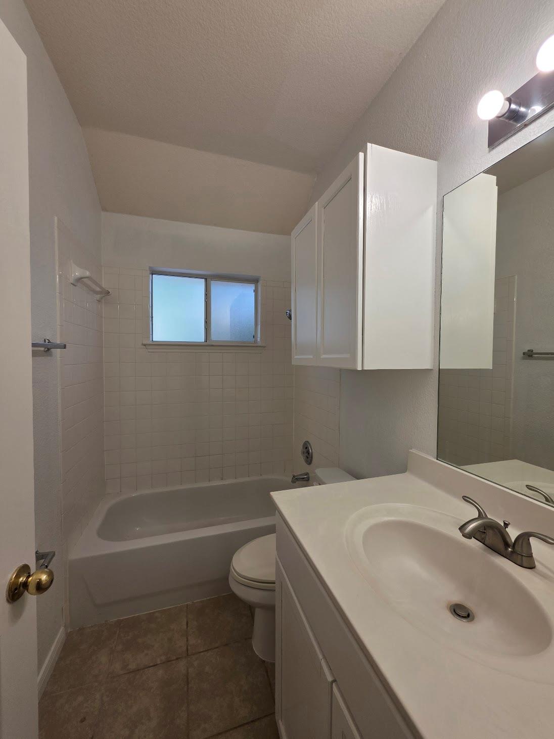 8617 Talyne Chaise Cir #b Property Photo 10