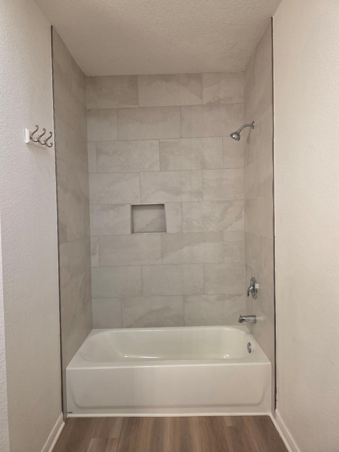8617 Talyne Chaise Cir #b Property Photo 16
