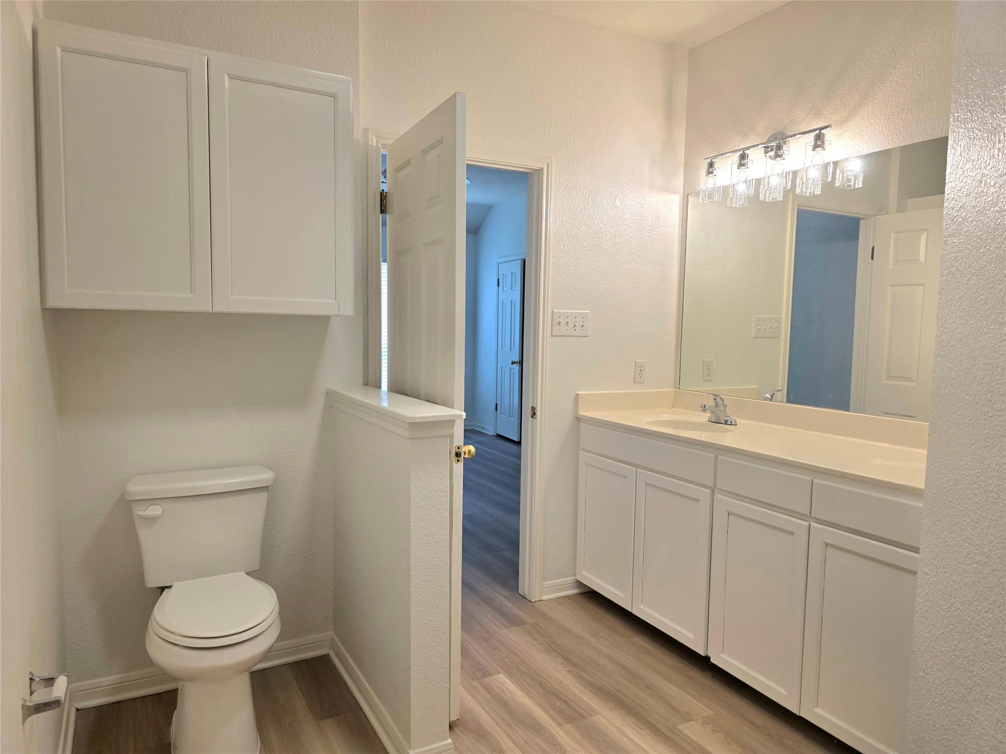 8617 Talyne Chaise Cir #b Property Photo 17