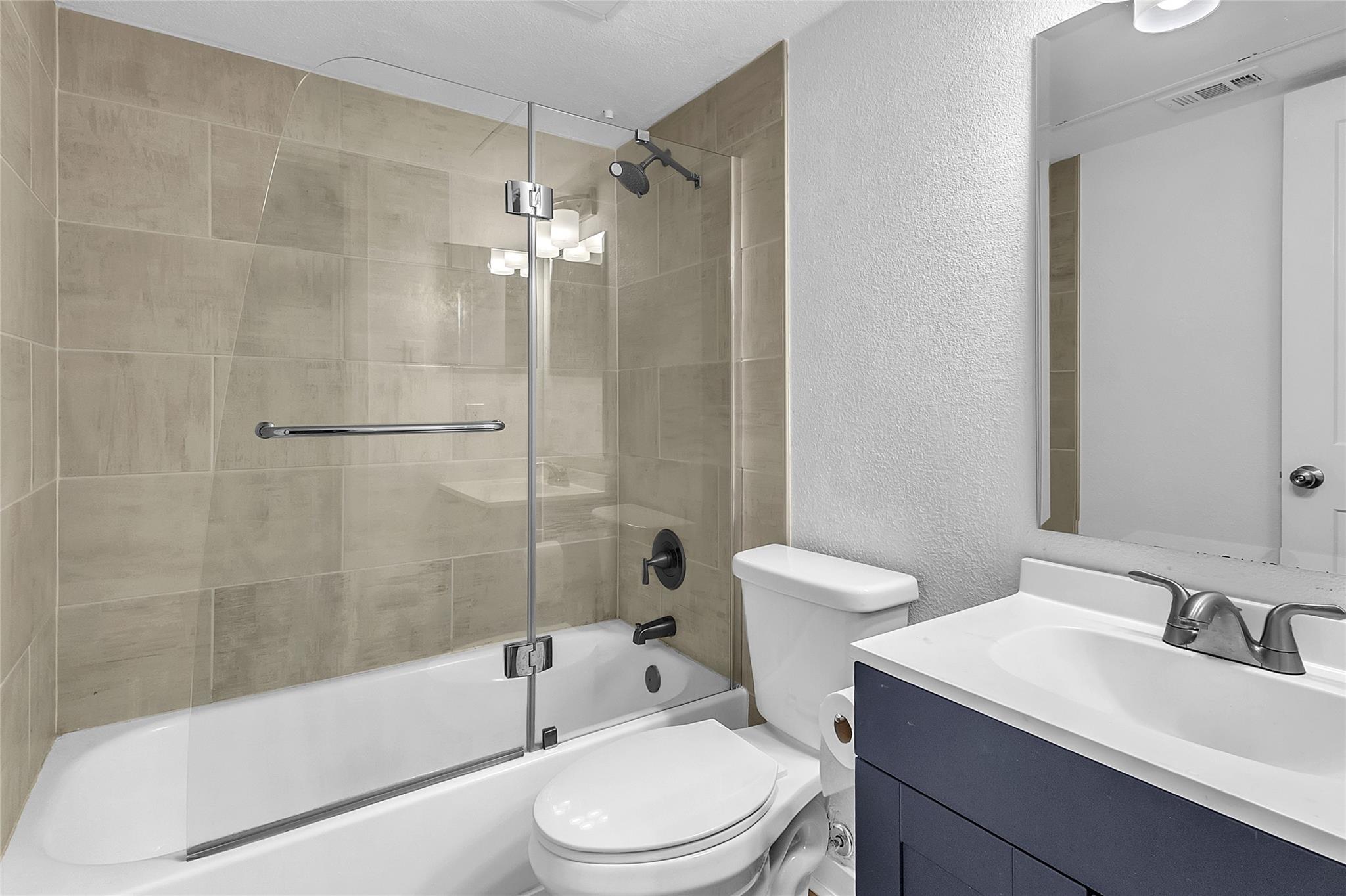 1840 Burton Dr #184 Property Photo 6