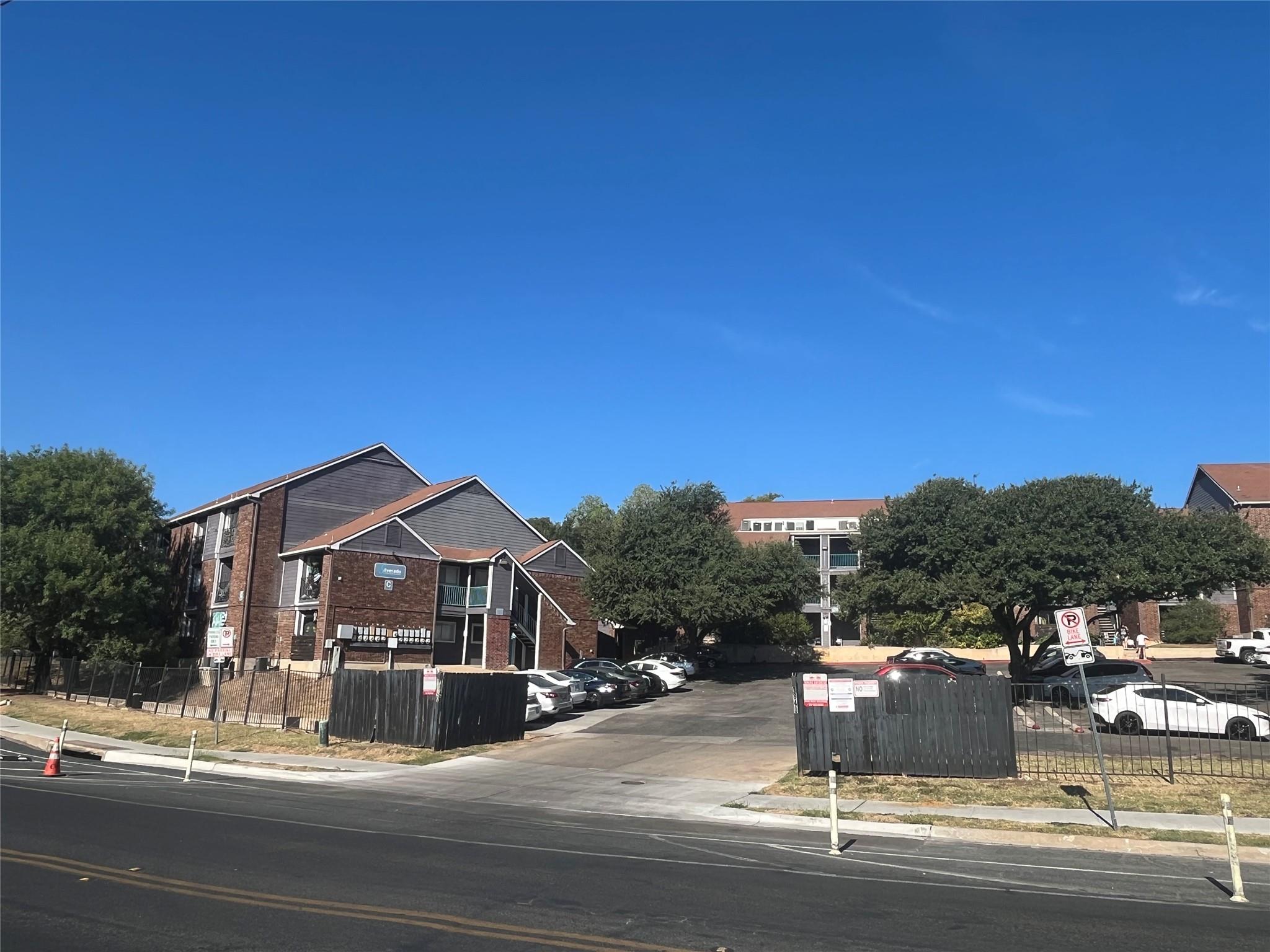 1840 Burton Dr #184 Property Photo 13