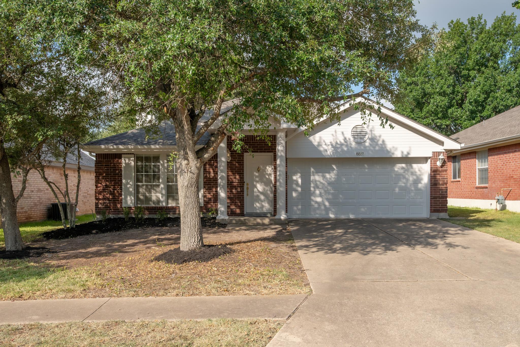 8517 Bobcat Dr Property Photo 1