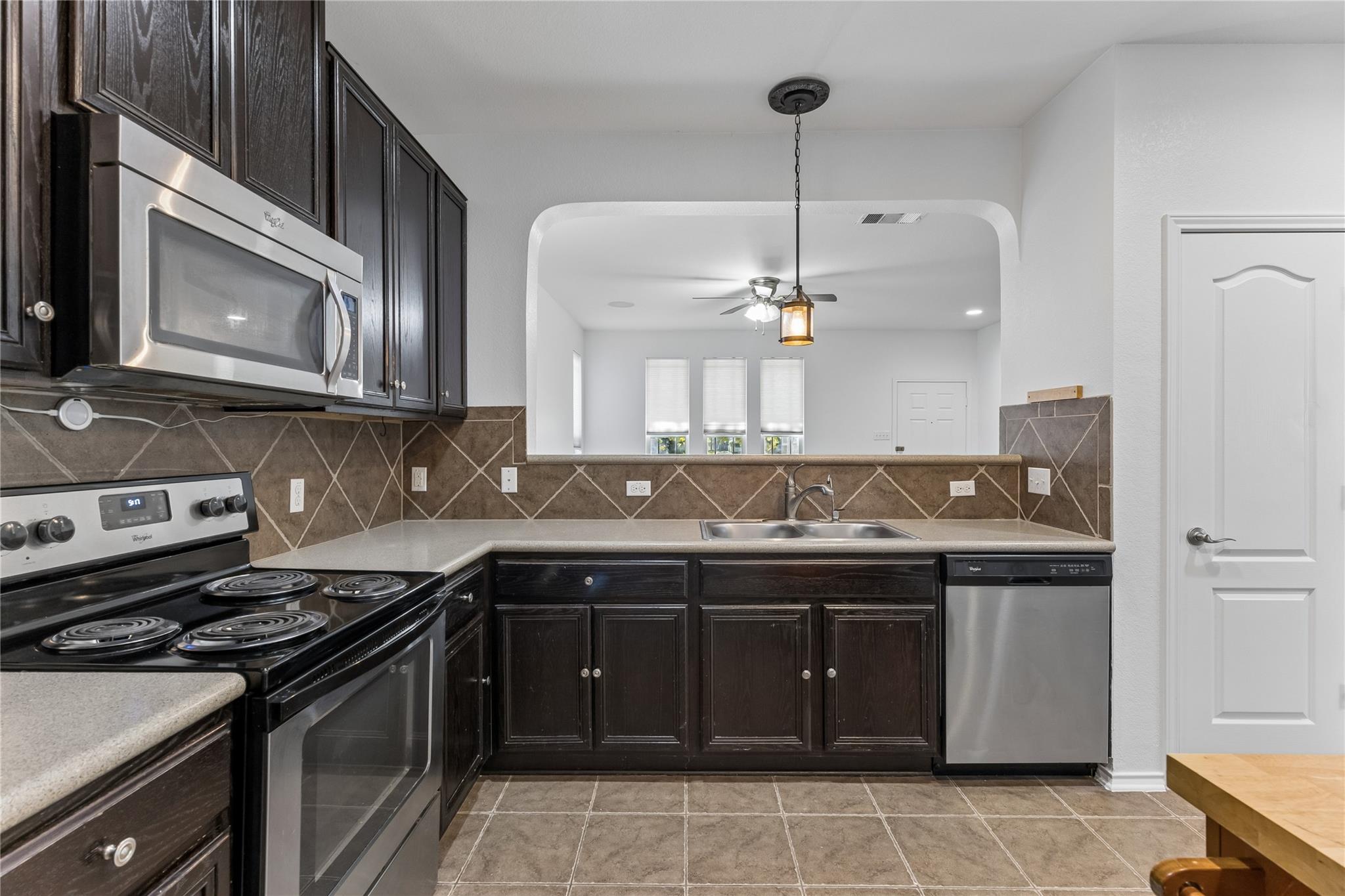 2182 Herzog None Property Photo 16