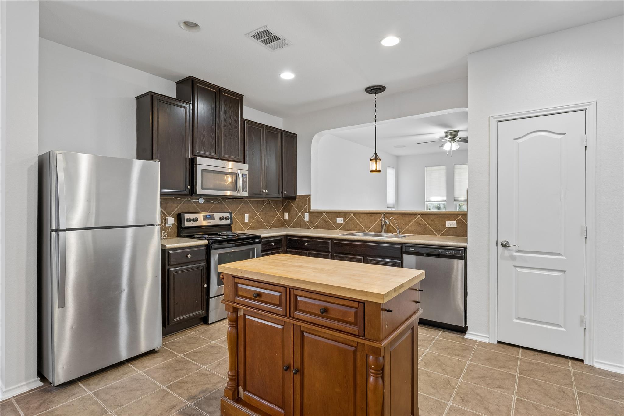 2182 Herzog None Property Photo 17