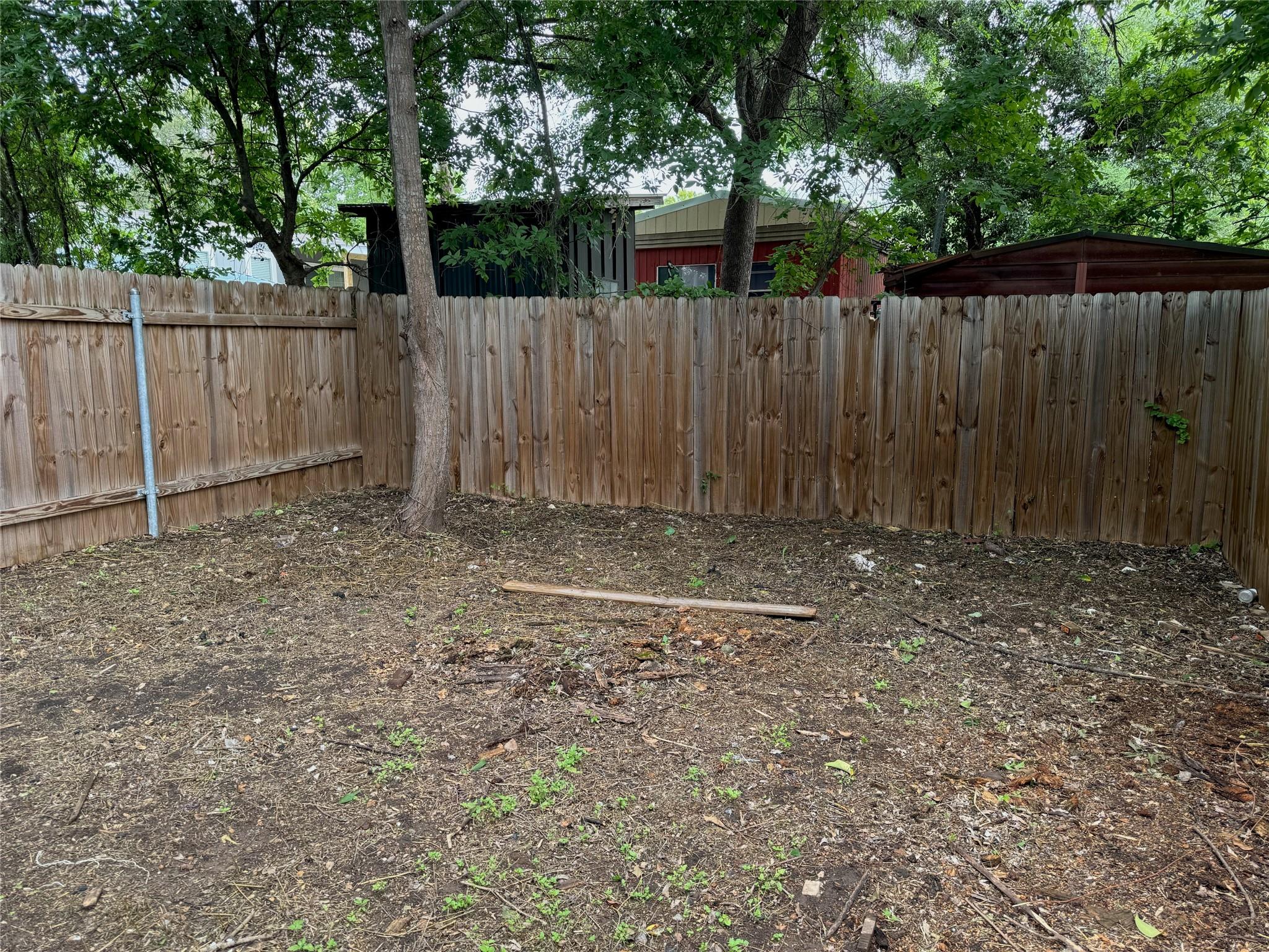 6808 Blue Dawn Trl #b Property Photo 11
