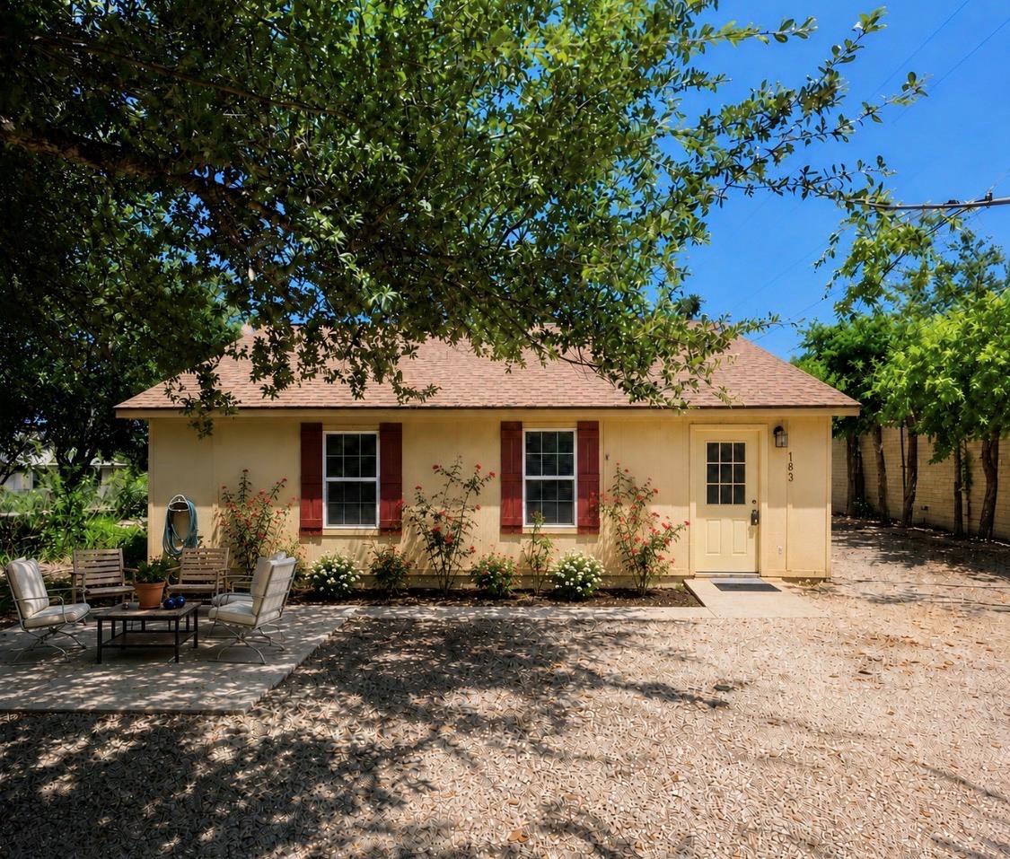 1623 Breezy Cv Property Photo 1