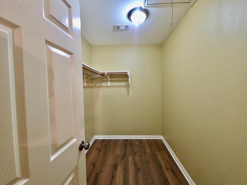 1623 Breezy Cv Property Photo 18