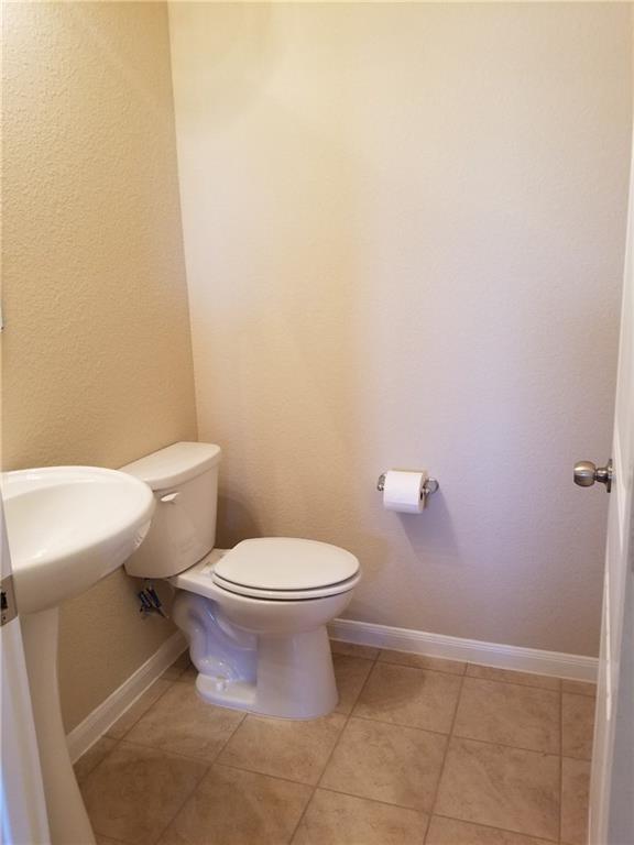 2880 Donnell Dr #103 Property Photo 14