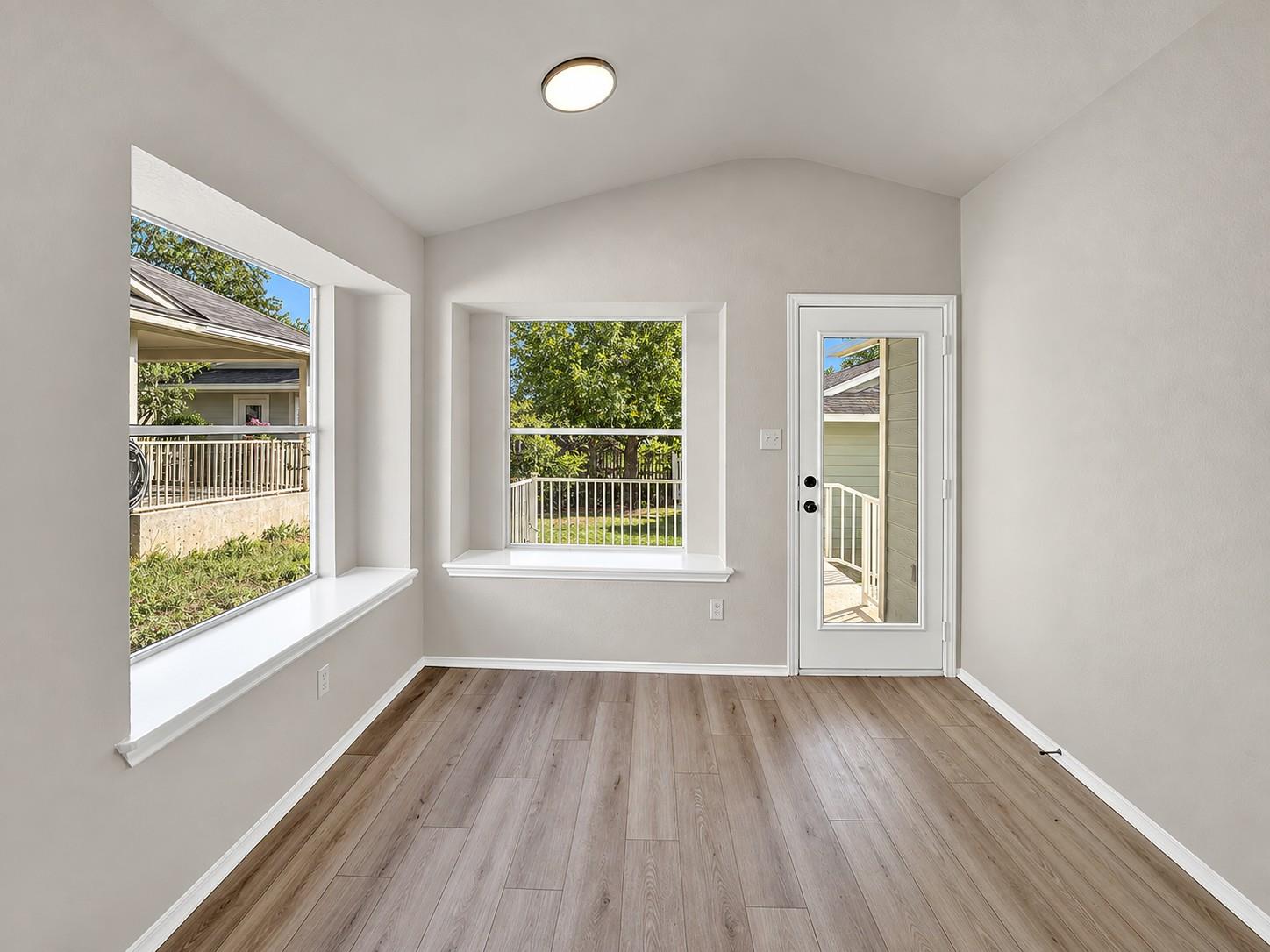 4225 Mather None Property Photo 17
