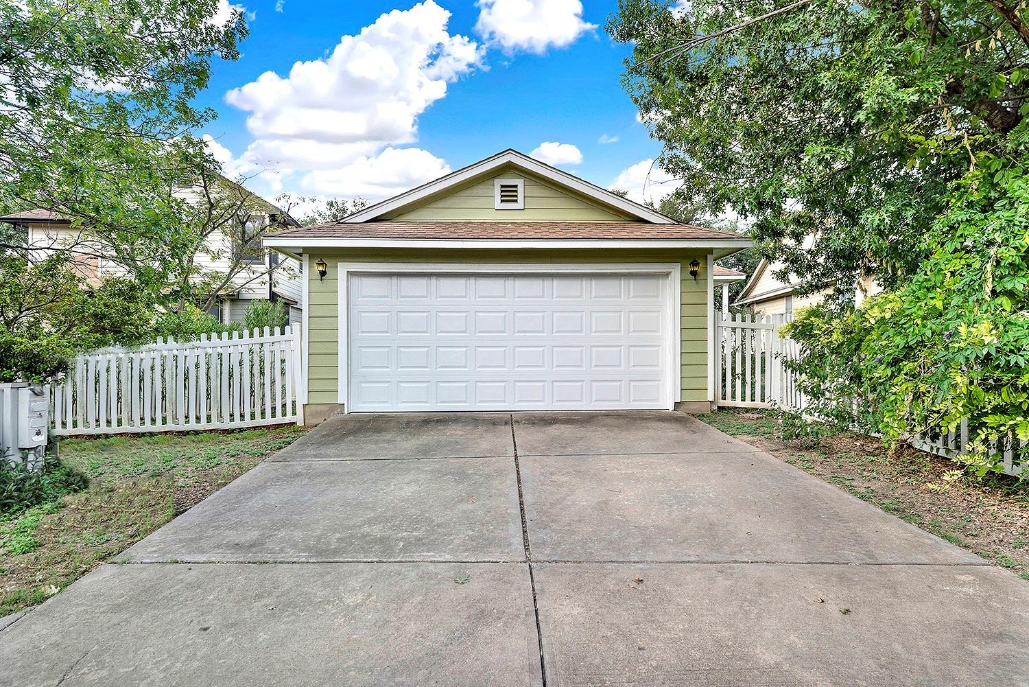 4225 Mather None Property Photo 34