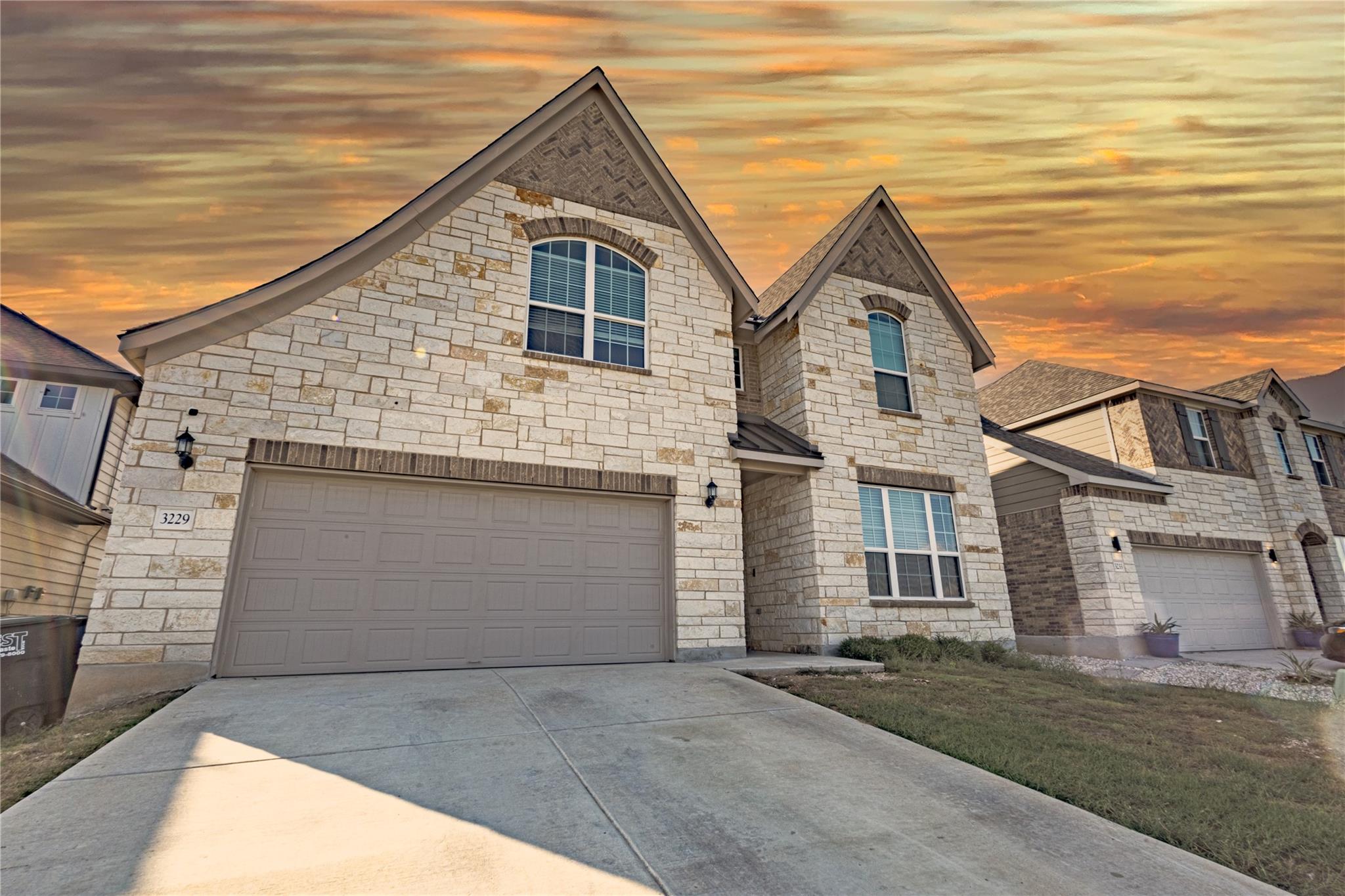 3229 Mountain Mint None Property Photo 1