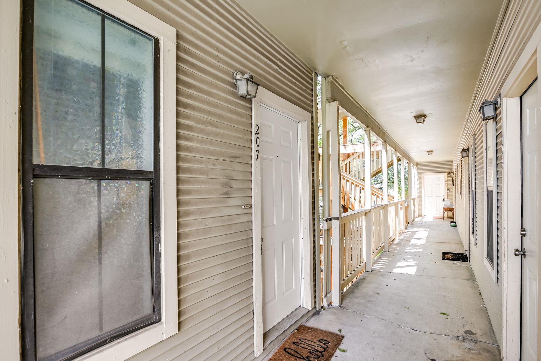 4401 Speedway None #207 Property Photo 10
