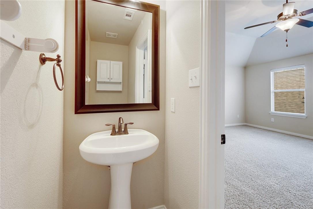 4492 Wandering Vine Trl Property Photo 17