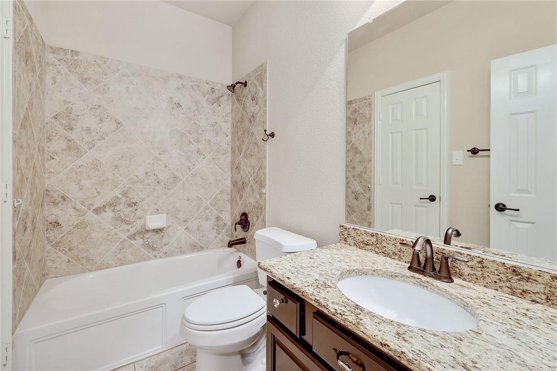4492 Wandering Vine Trl Property Photo 27