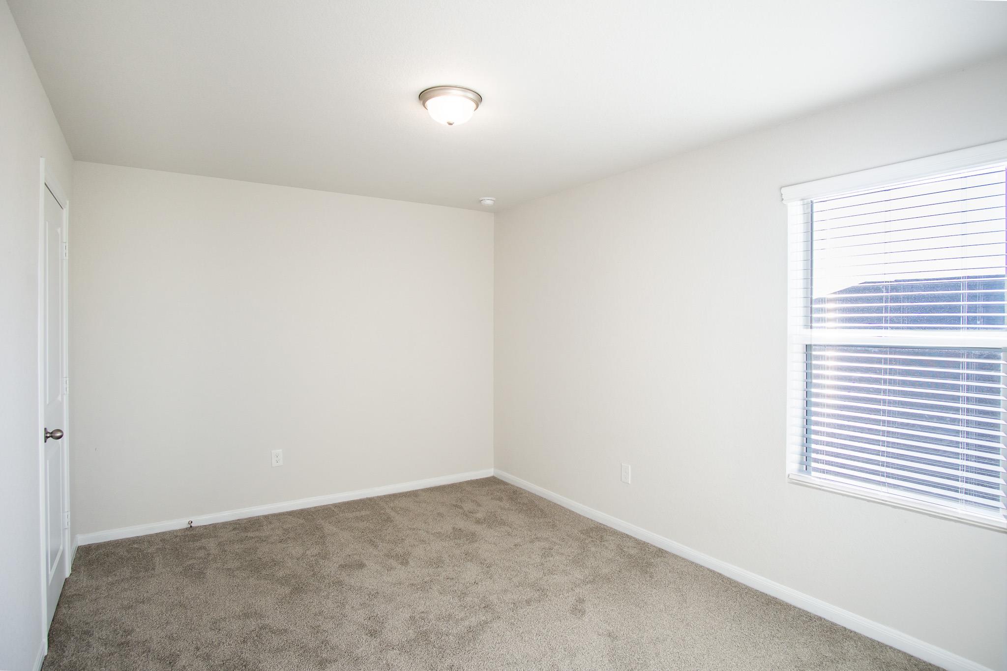 130 Yellowstone Dr Property Photo 10