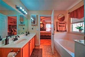 9009 Sun Shower Bnd Property Photo 10