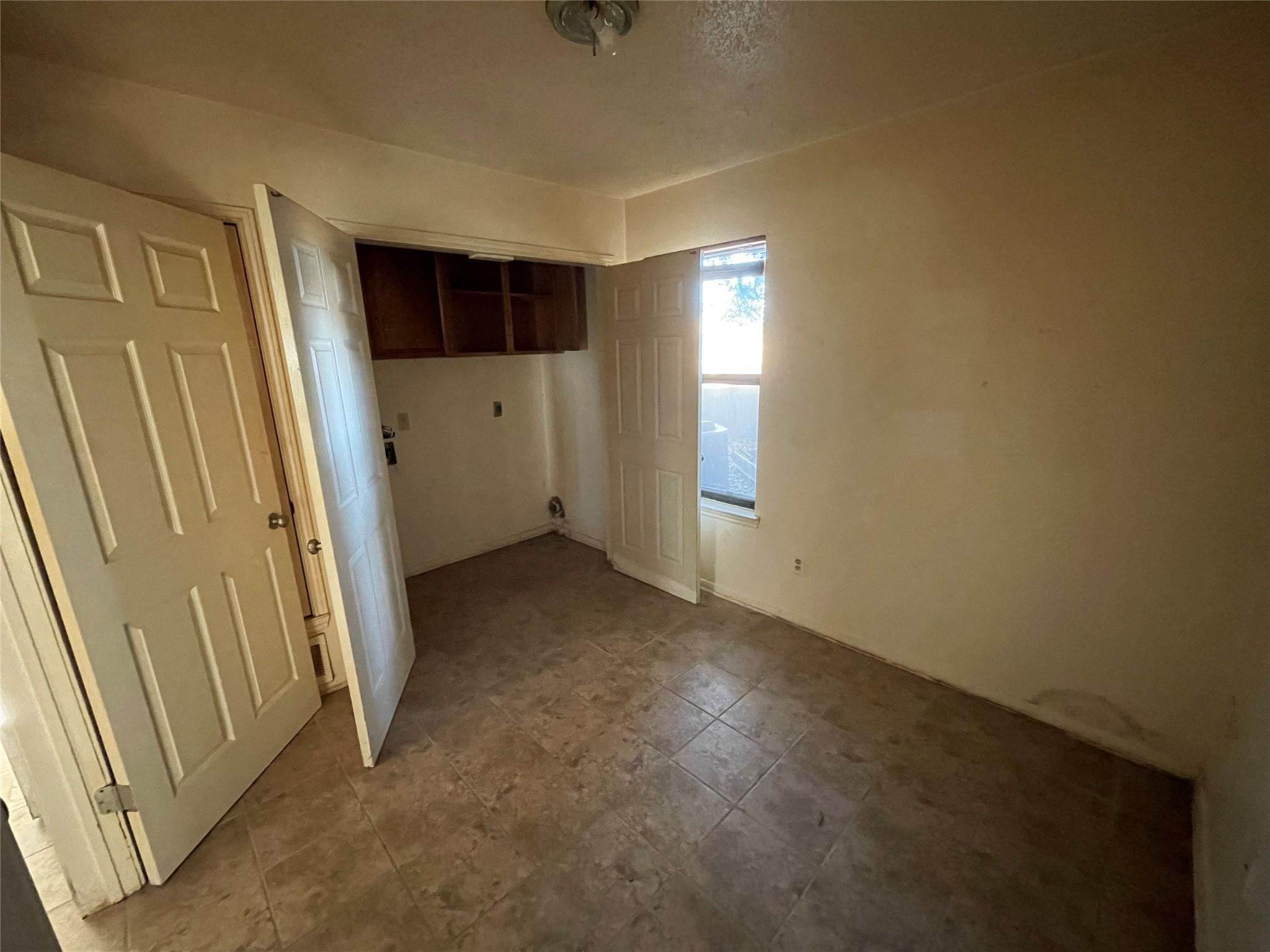 401 Highridge Cv Property Photo 12