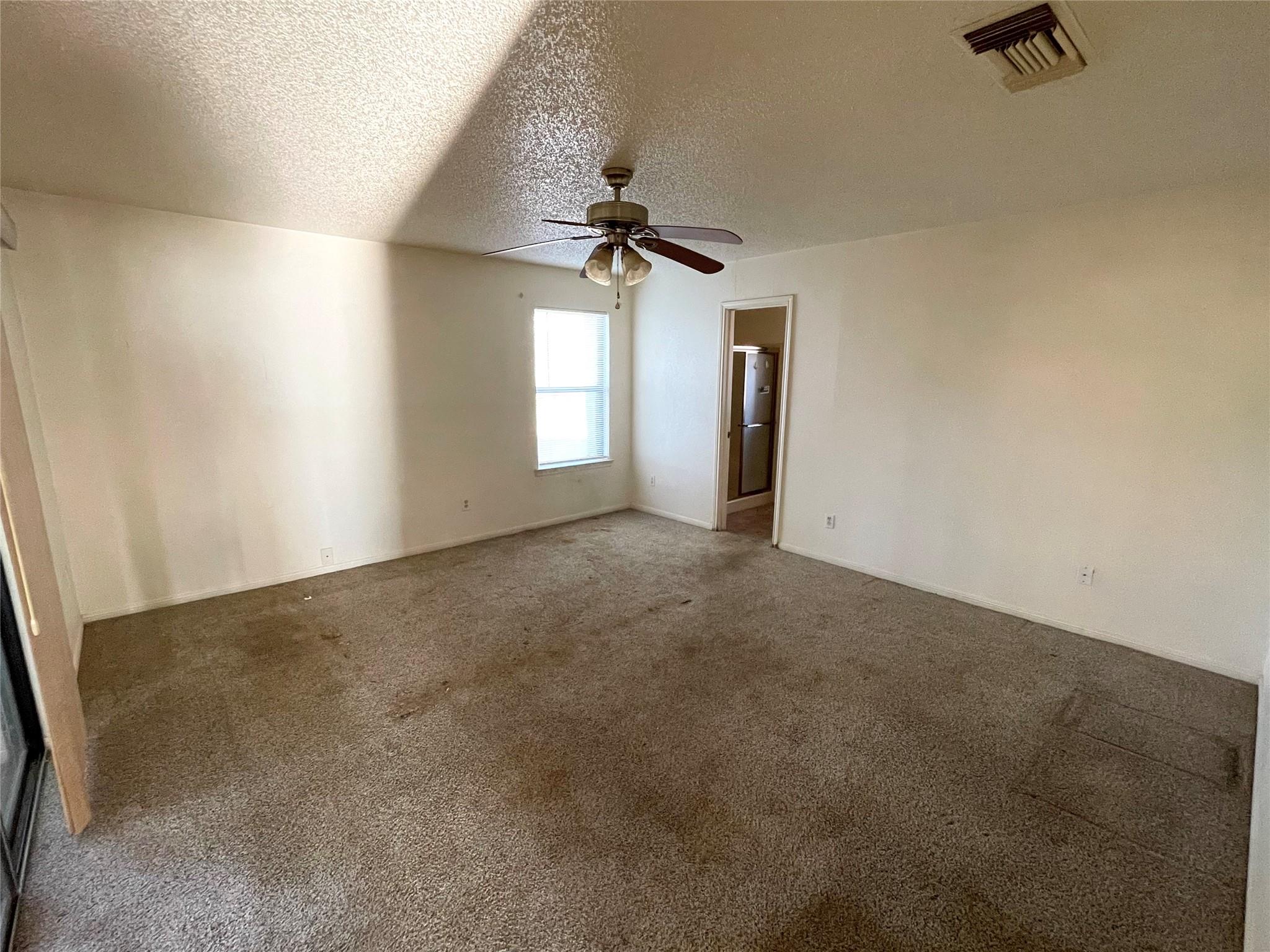 401 Highridge Cv Property Photo 13