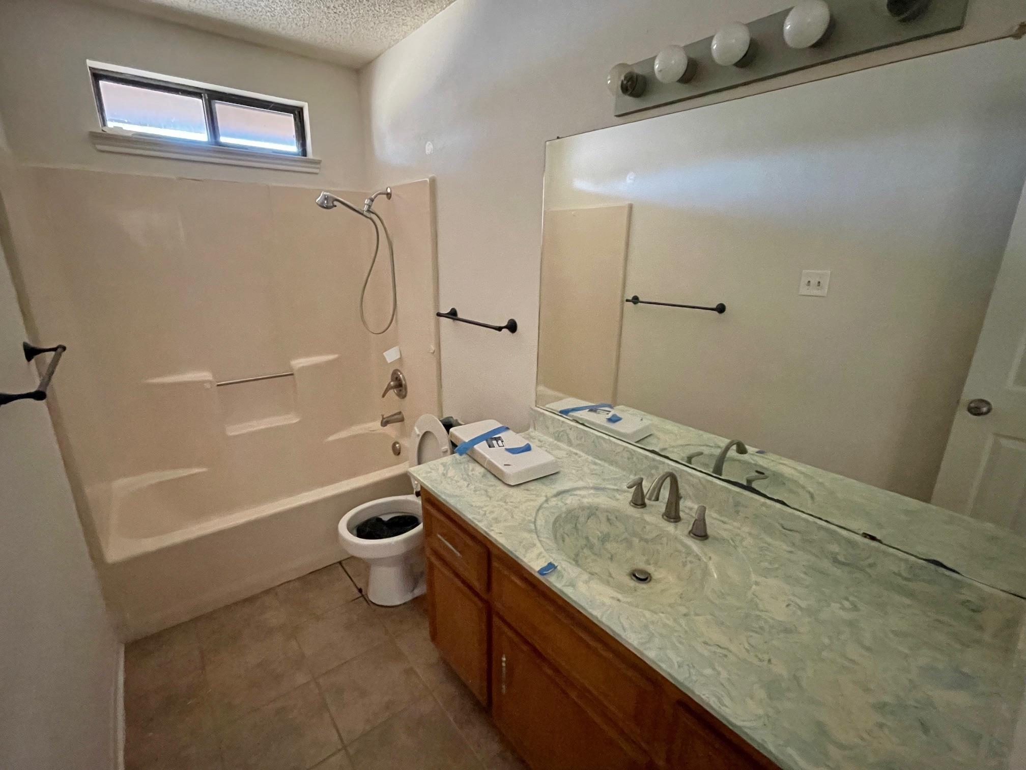 401 Highridge Cv Property Photo 18