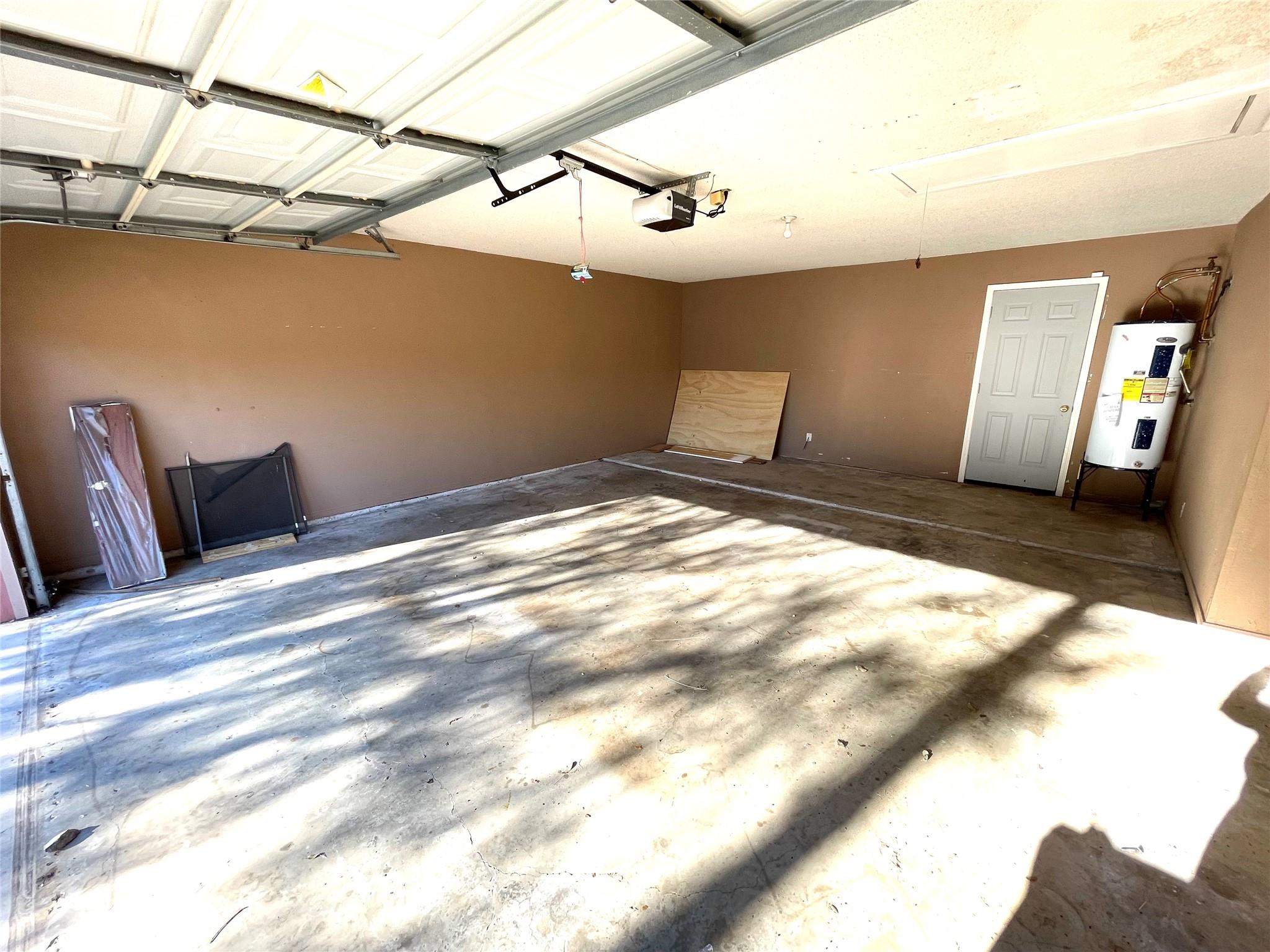 401 Highridge Cv Property Photo 20