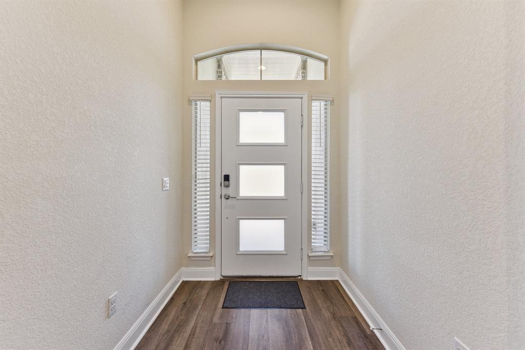 16705 Marcello Dr Property Photo 4