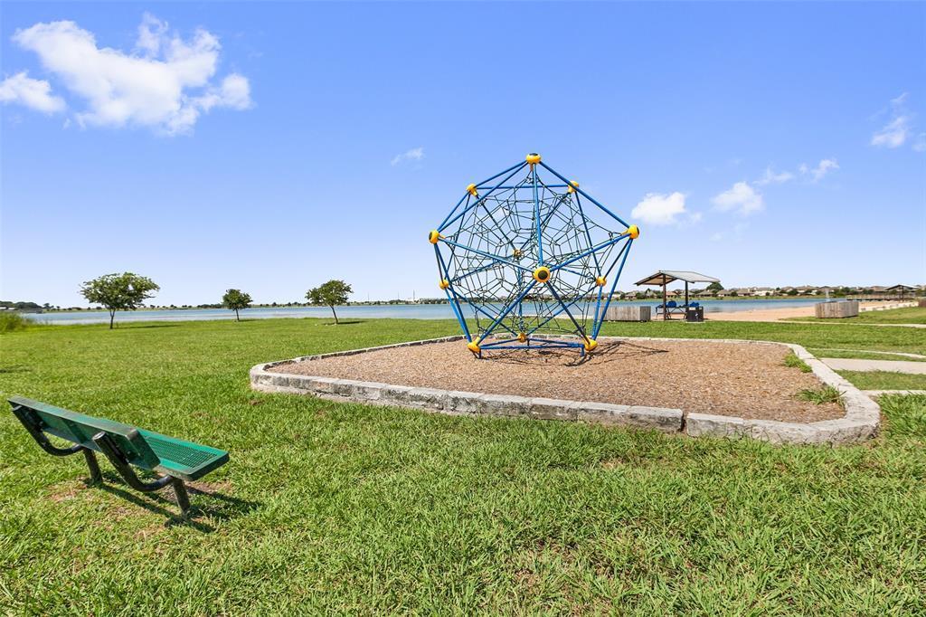 16705 Marcello Dr Property Photo 32