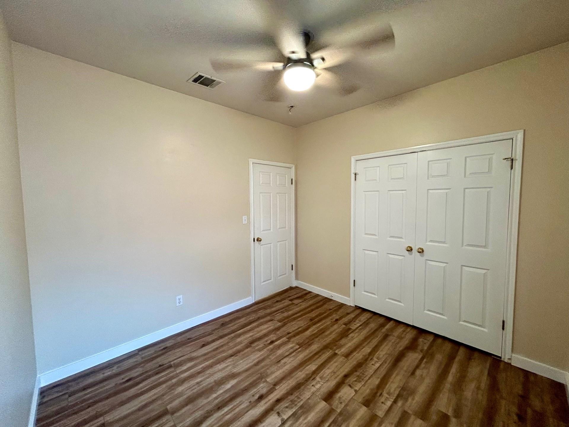 8710 Weiser Dr #a Property Photo 9
