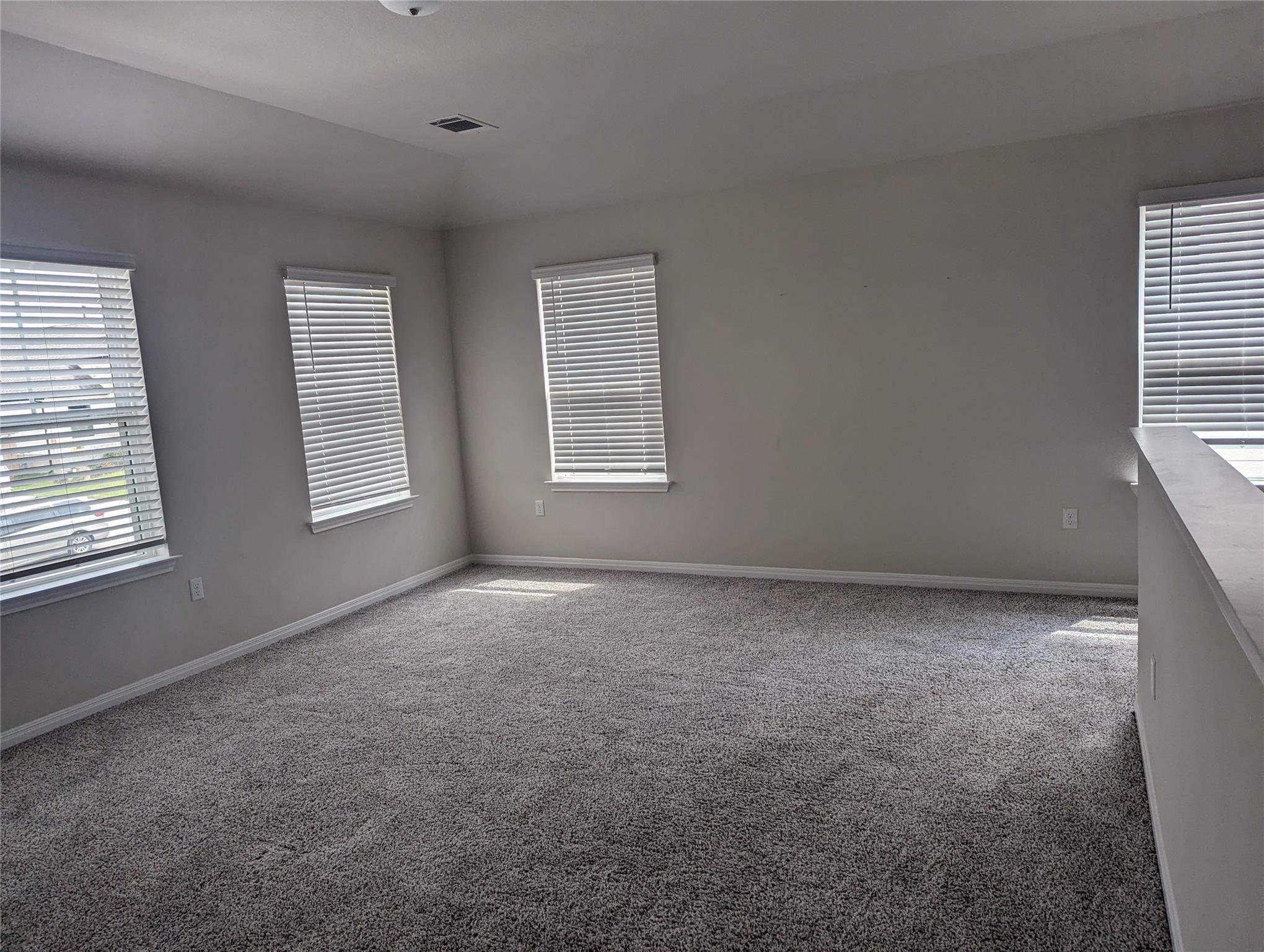 6400 Rounded Pebble Ln Property Photo 11