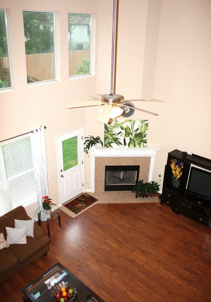 7714 Stephany Taylor Dr Property Photo 4