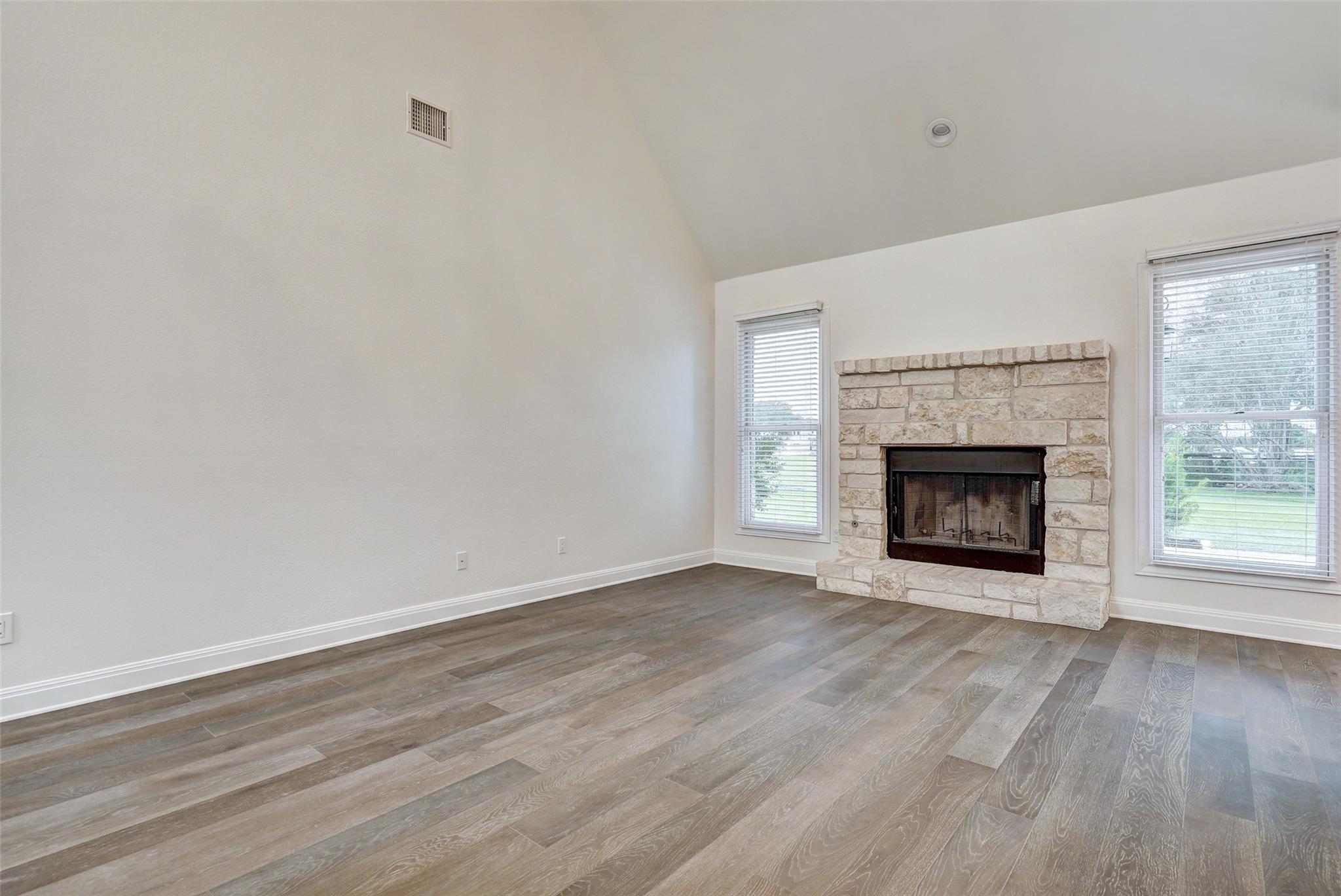101 Mallet Ct Property Photo 10